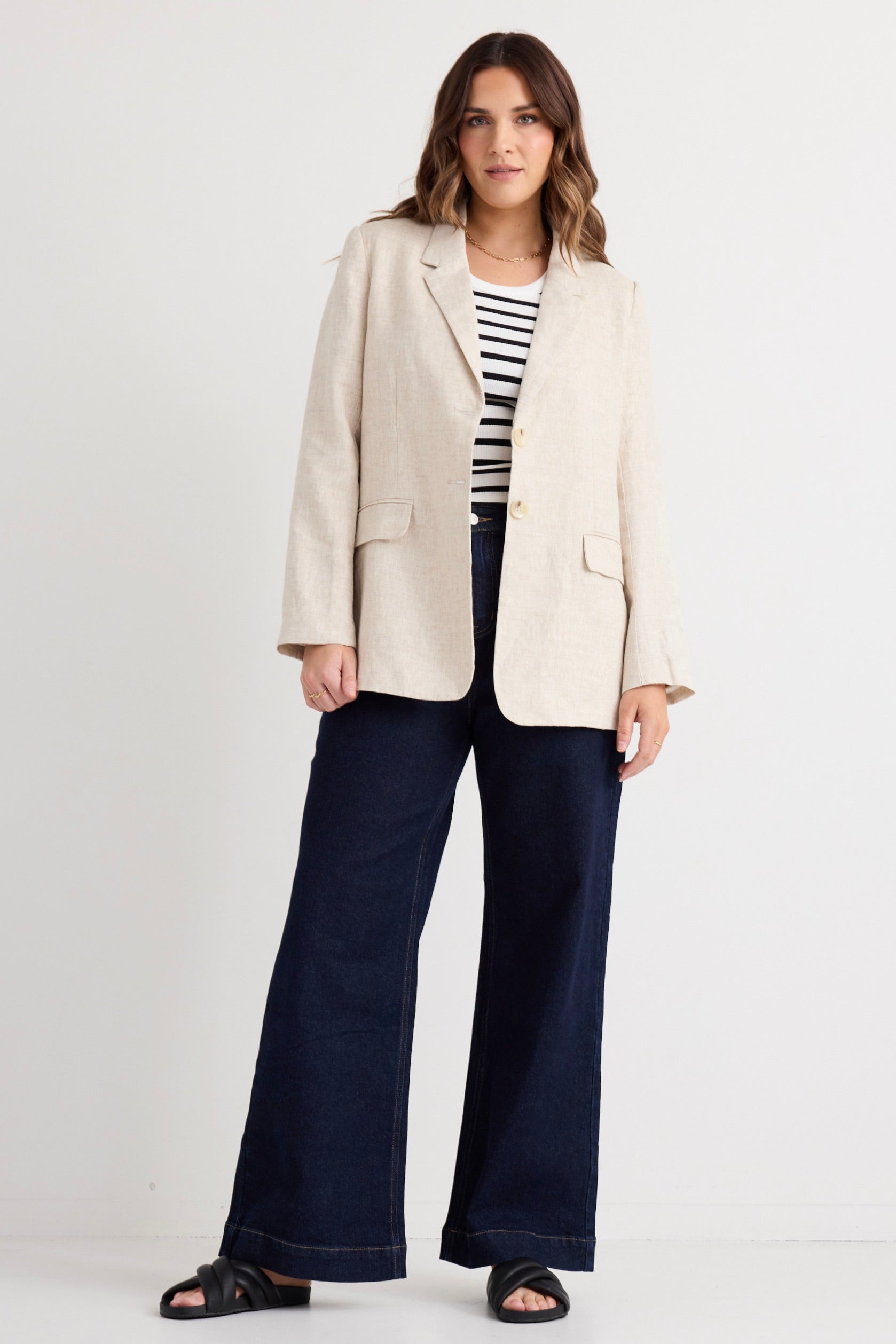 Aster Natural Linen Single Breasted Longline Blazer for Women - Lightweight Summer Office Jacket, Casual Workwear & Business Travel Outfit