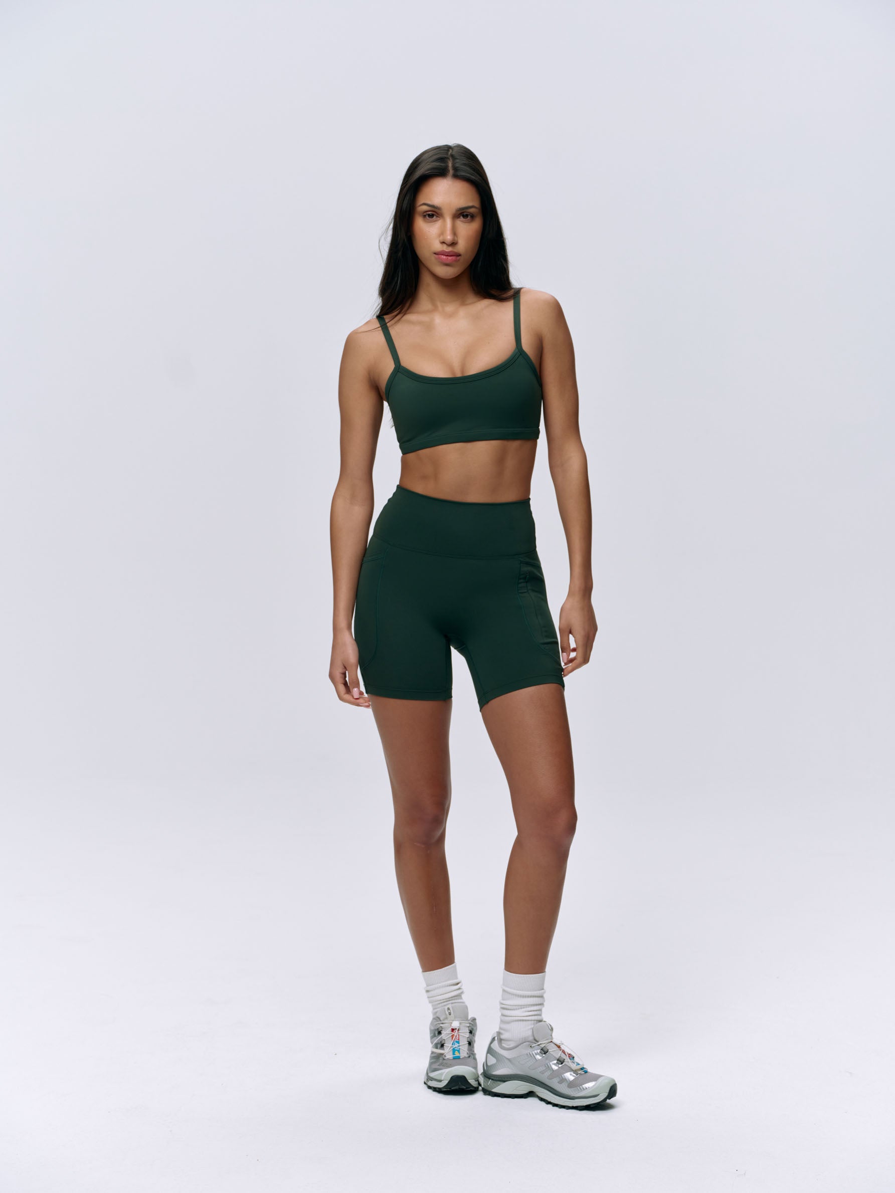 Ultimate Scoop Bra Pine Green - Comfortable Wireless Support for Yoga, Running & Everyday Wear