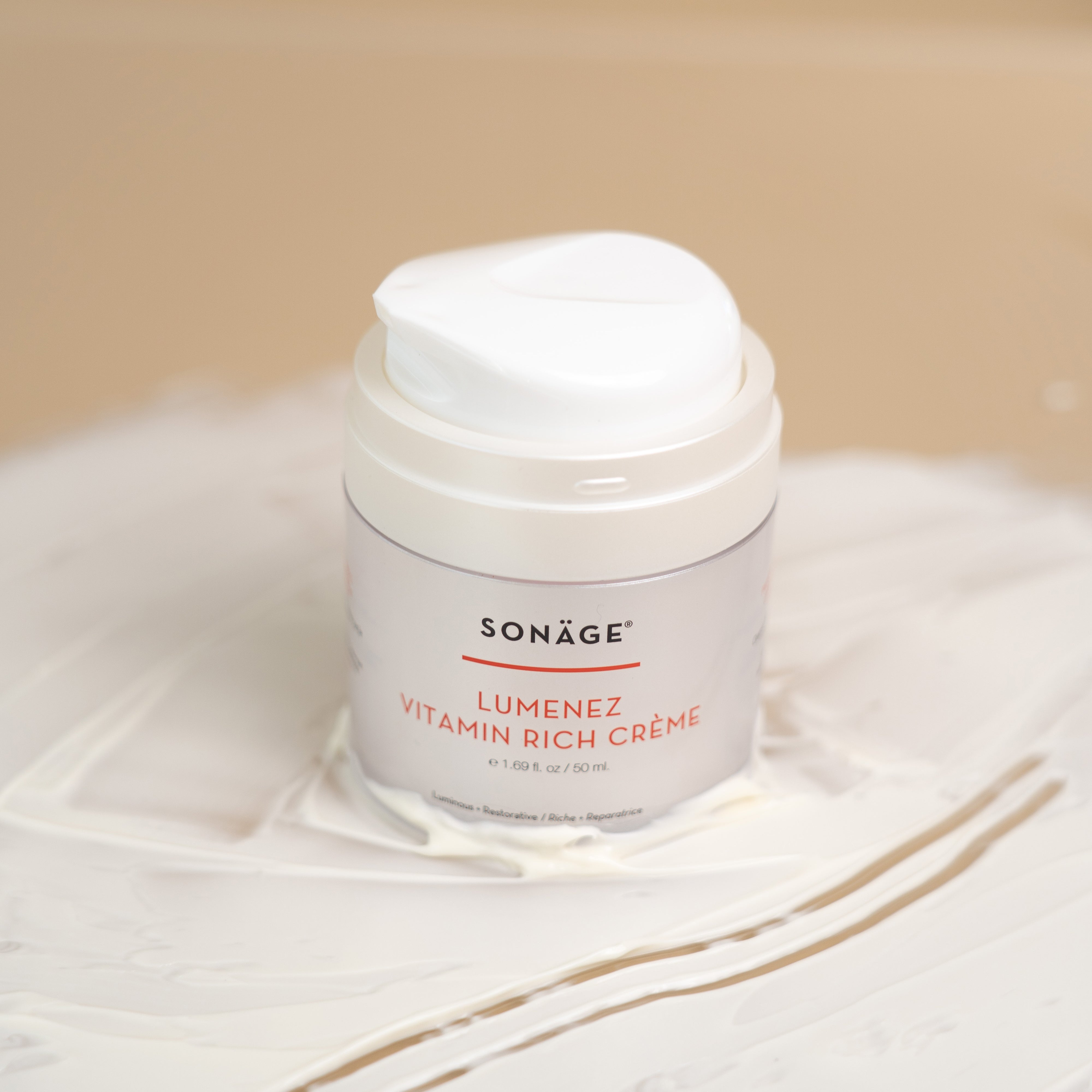 Lumenez Vitamin Rich Creme - Wholesale Bulk Moisturizing Face Cream for Dry Skin - Perfect for Daily Skincare Routine & Spa Treatments