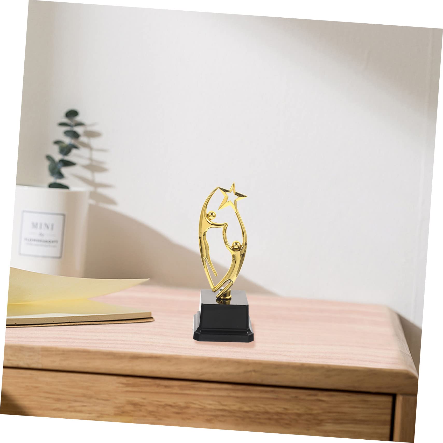 BESPORTBLE 2 Pack Mini Sports Trophy Set - Basketball & Football Awards for Kids - Durable ABS Plastic - Perfect for Party Favors, School Rewards & Game Day Prizes