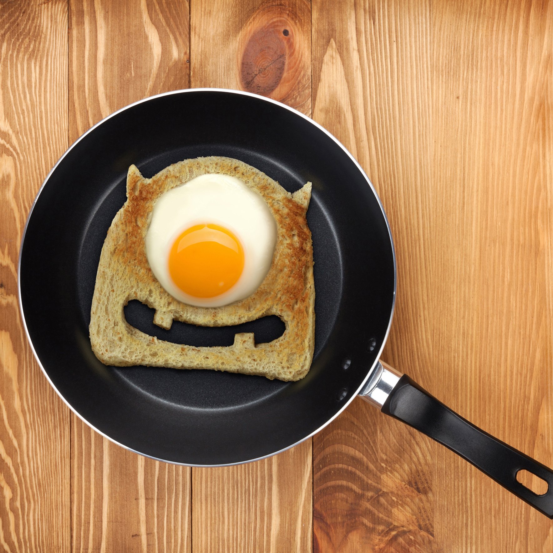 Genuine Fred EGG MONSTER Bread Cutter - Fun Kitchen Tool for Slicing Bread, Sandwiches & Pastries - Perfect for Breakfast, Kids Lunch Box & Party Snacks