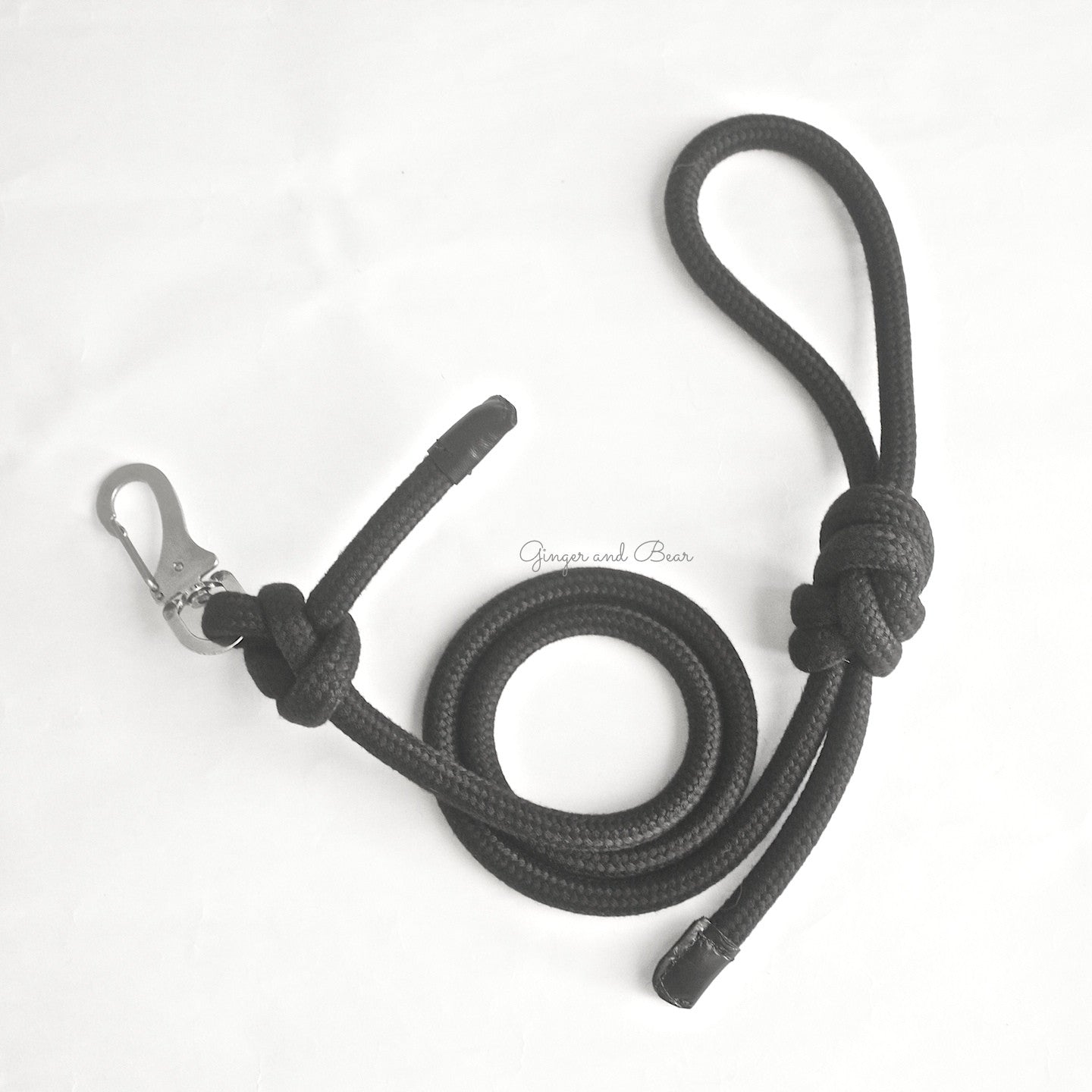 Premium Black Rope Dog Leash - Heavy Duty & Adjustable for Large Medium Small Dogs - Perfect for Walking, Training & Outdoor Adventures