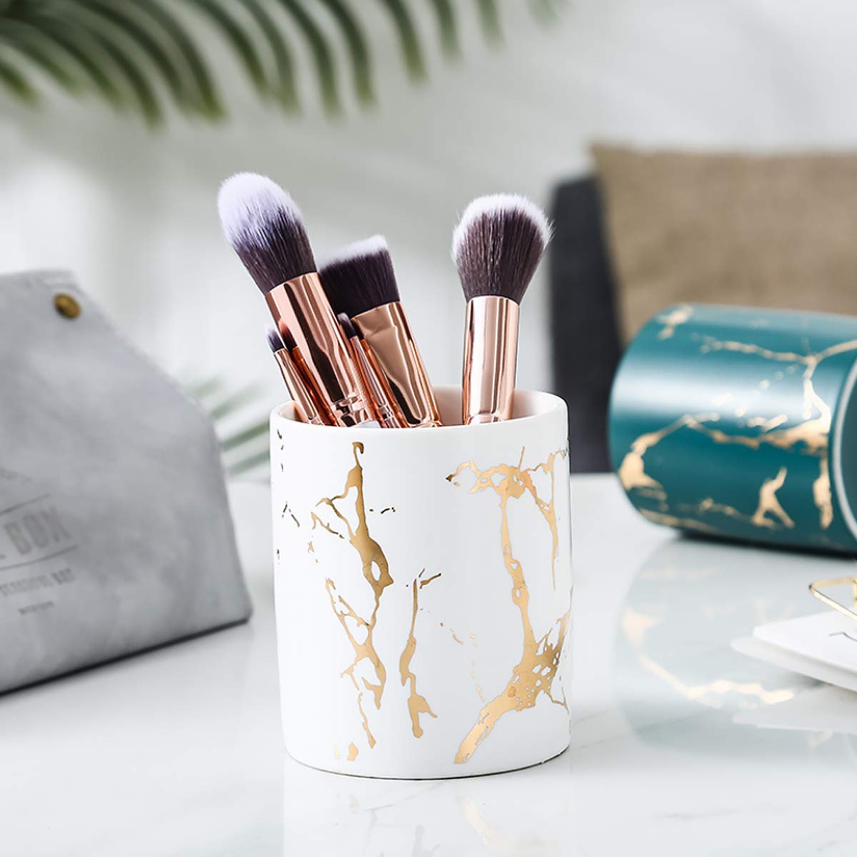 Waveyu Marble Ceramic Pen Holder - Stylish Desk Organizer for Pencils, Makeup Brushes & Stationery | Durable Office, School & Home Decor (White & Gold) - Perfect for Workspace, Vanity & Study Desk Organization