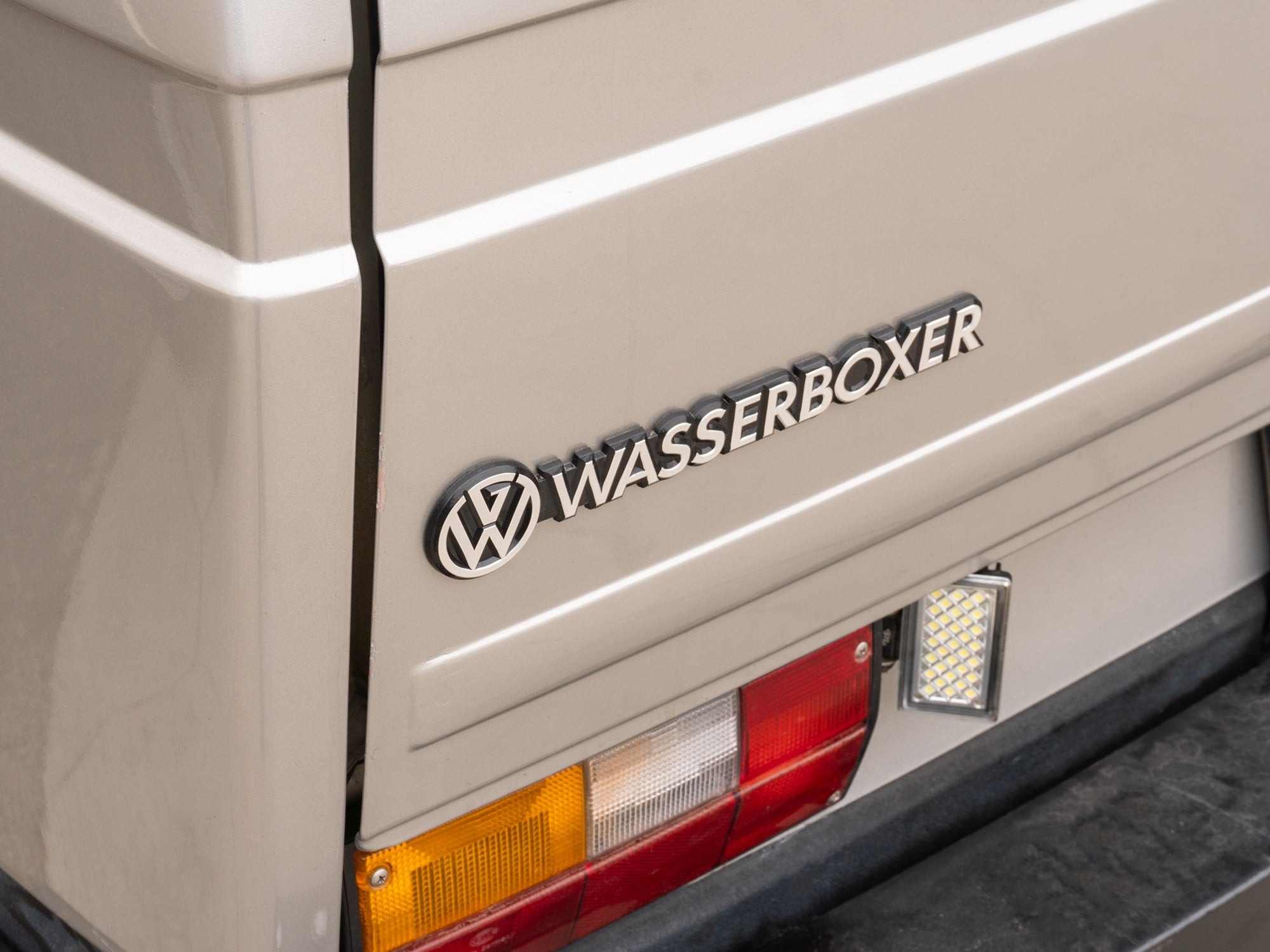 GoWesty 2700cc Engine for VW Vanagon - High Performance Replacement Motor | Perfect for Off-Road Adventures & Camper Conversions