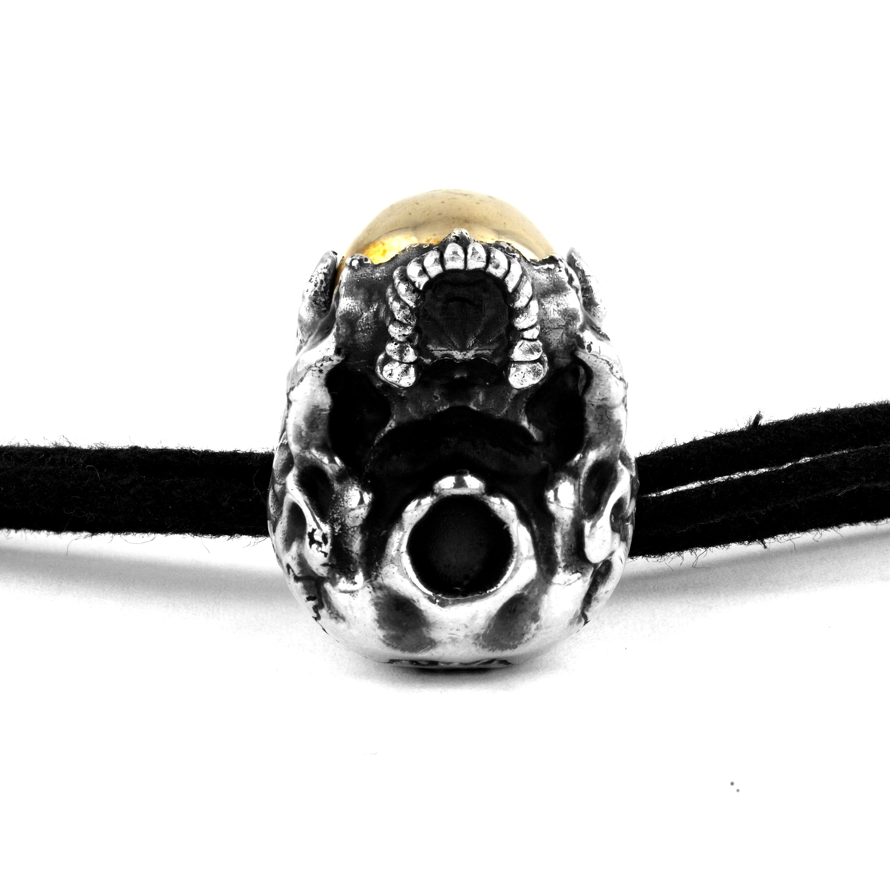Gothic Space Skull Pendant Necklace - Large Stainless Steel Statement Jewelry for Men & Women - Perfect for Halloween, Cosplay, and Alternative Fashion