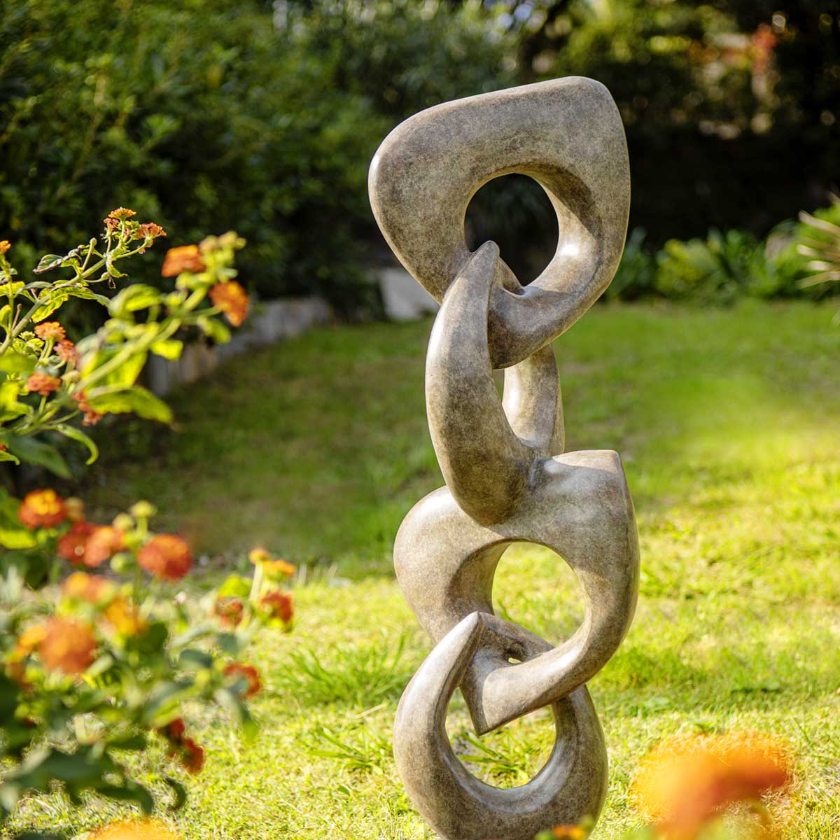 Dove Patina Bronze Sculpture - Handcrafted Artwork for Home Decor, Office & Garden | Elegant Gift Idea