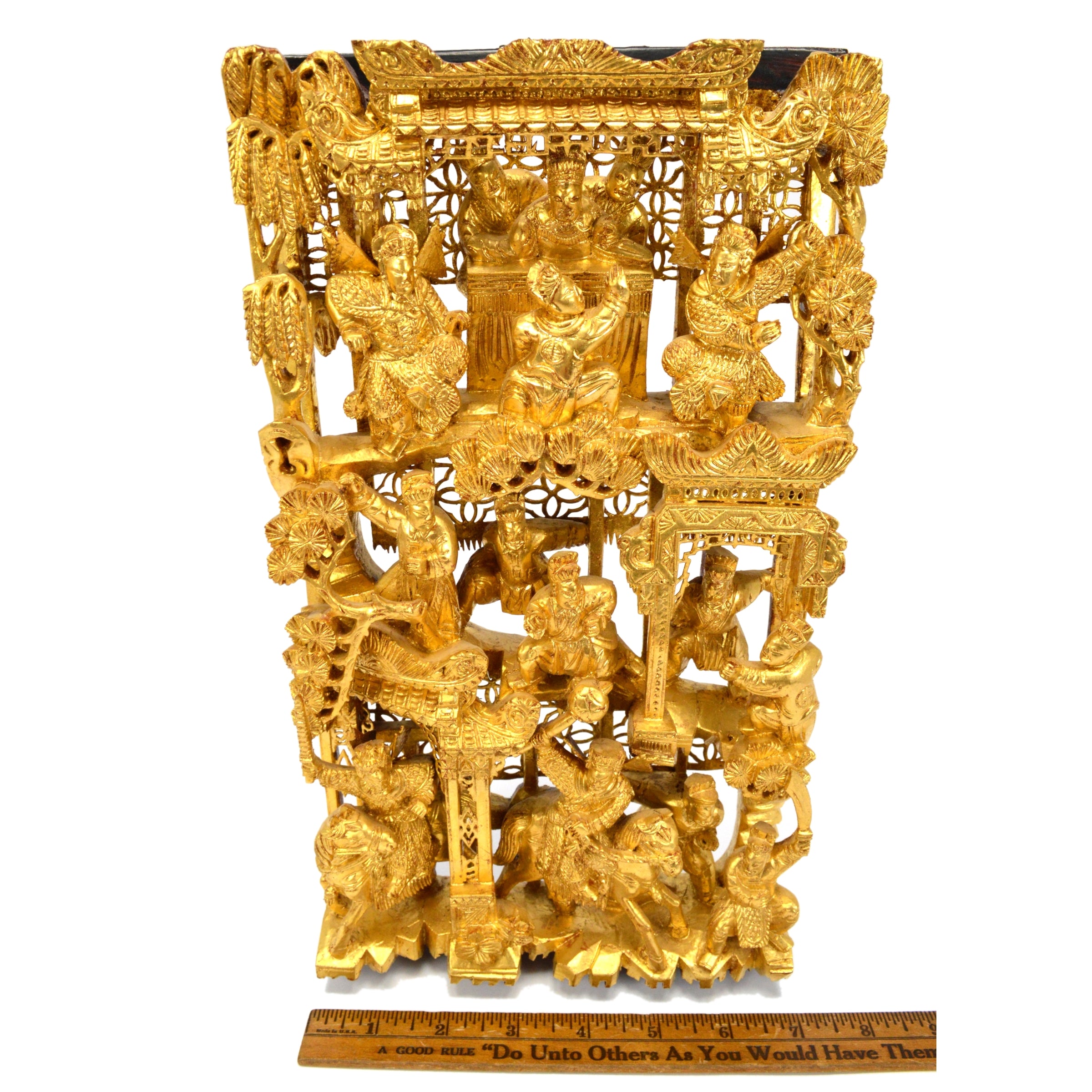 Antique Chinese Carved Wood Openwork Panel with Gold Gilding - Imperial Scene Wall Art for Home Decor & Asian-Inspired Interior Design
