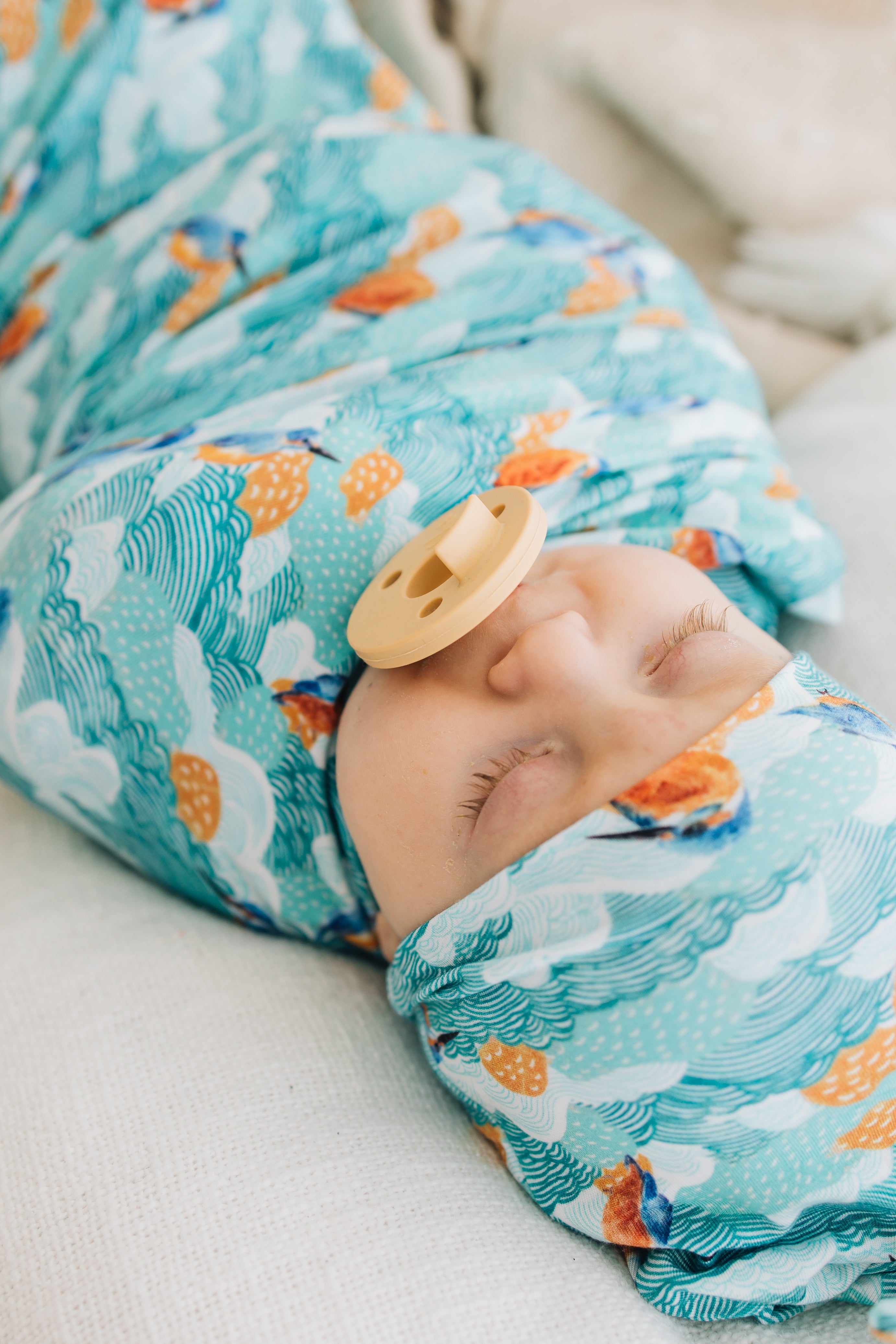 Halcyon Days Baby Swaddle Blanket & Hat Set - Soft Newborn Wrap & Knit Beanie for Boys & Girls - Perfect for Hospital, Photo Shoots & Gifts