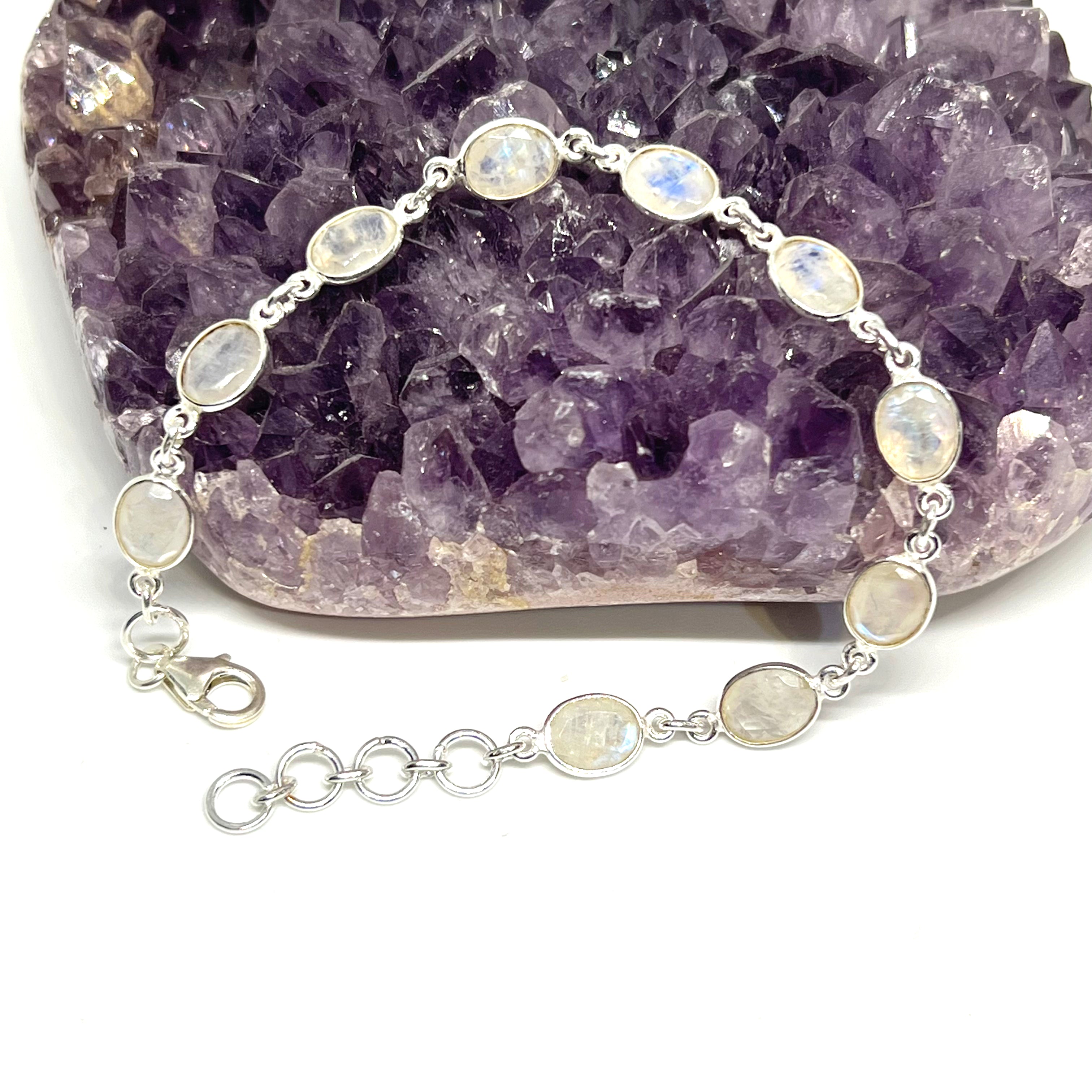 925 Silver Moonstone Faceted Gemstone Bezel Bracelet for Women - Elegant Boho Jewelry for Everyday Wear & Special Occasions