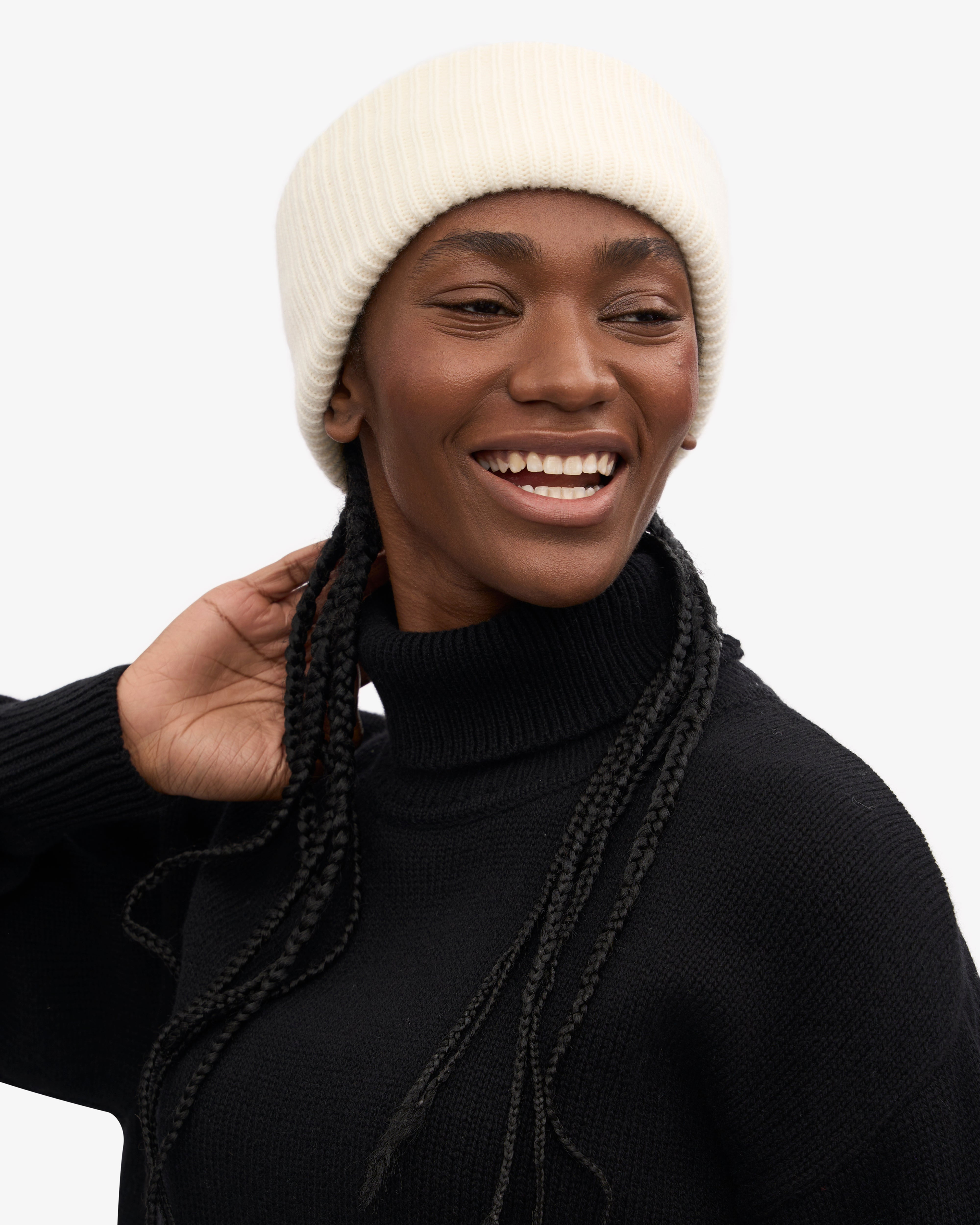 Premium Merino Wool Turtleneck Sweater for Women & Men - Ultra Soft Thermal Winter Pullover - Deep Black - Perfect for Cold Weather, Office Wear & Outdoor Activities