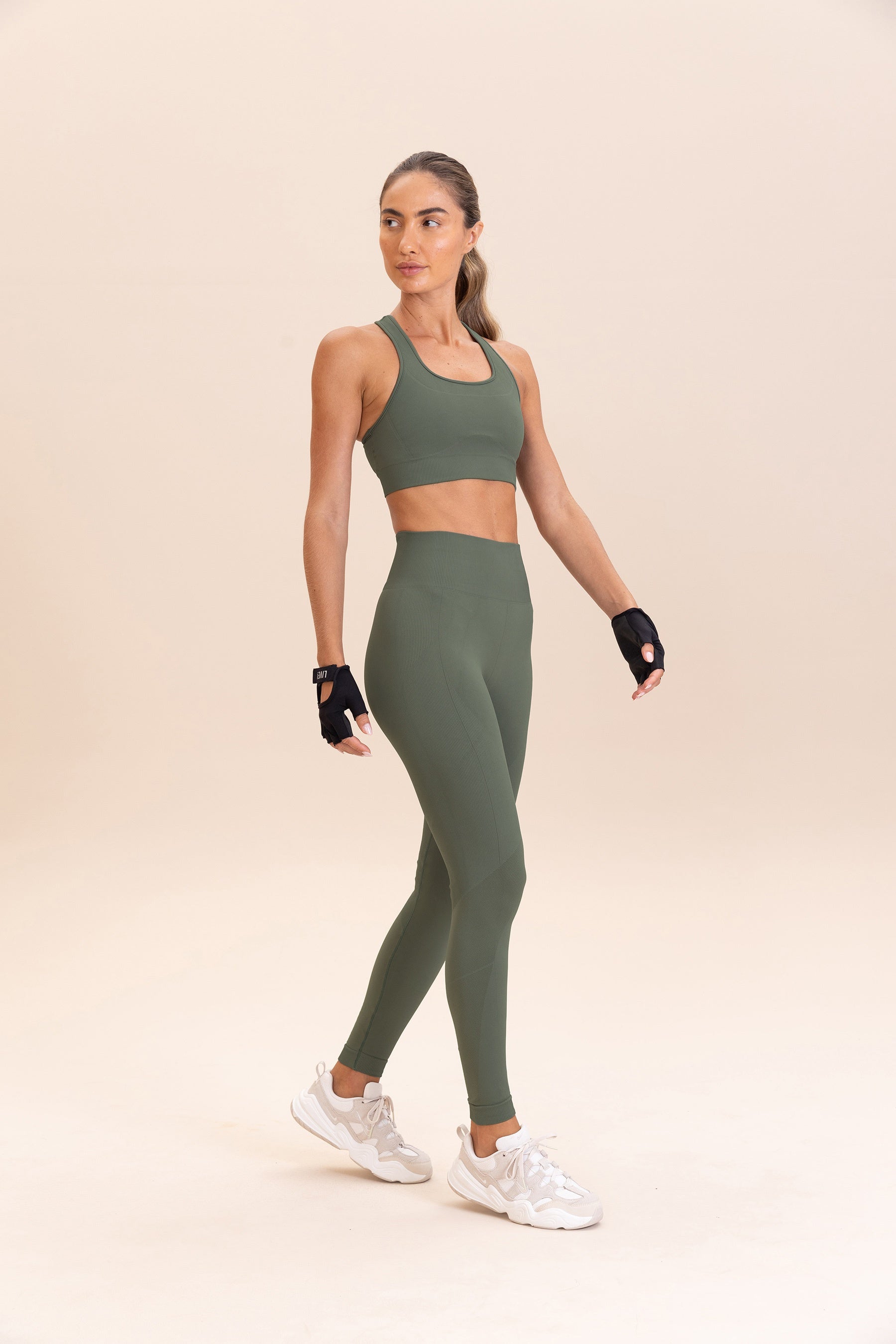 Seamless Sports Bra for Women - High Support Workout Top for Running, Yoga & Gym - Comfortable & Breathable Activewear