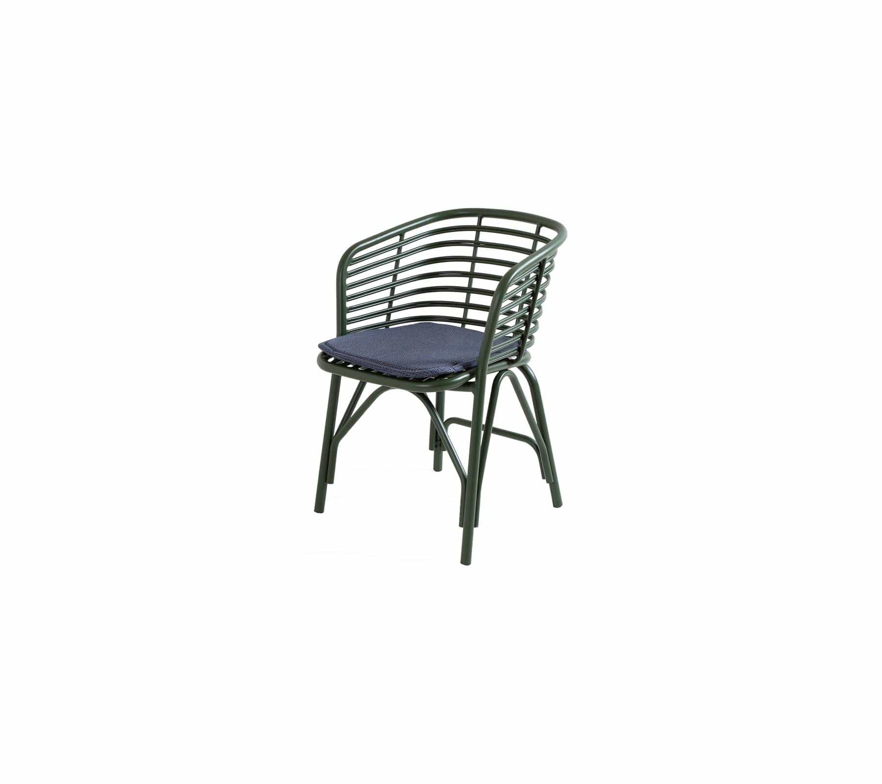 Premium Blend Outdoor Armchair - Weather-Resistant Patio Lounge Chair for Garden, Poolside & Backyard Relaxation - Comfortable Modern Outdoor Furniture for Porch, Deck & Balcony Use