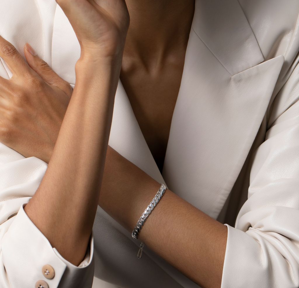 Biggie Chain Bracelet for Women - Sterling Silver Adjustable Cuff Bangle - Trendy Layered Bracelet for Casual Wear, Parties & Gifts