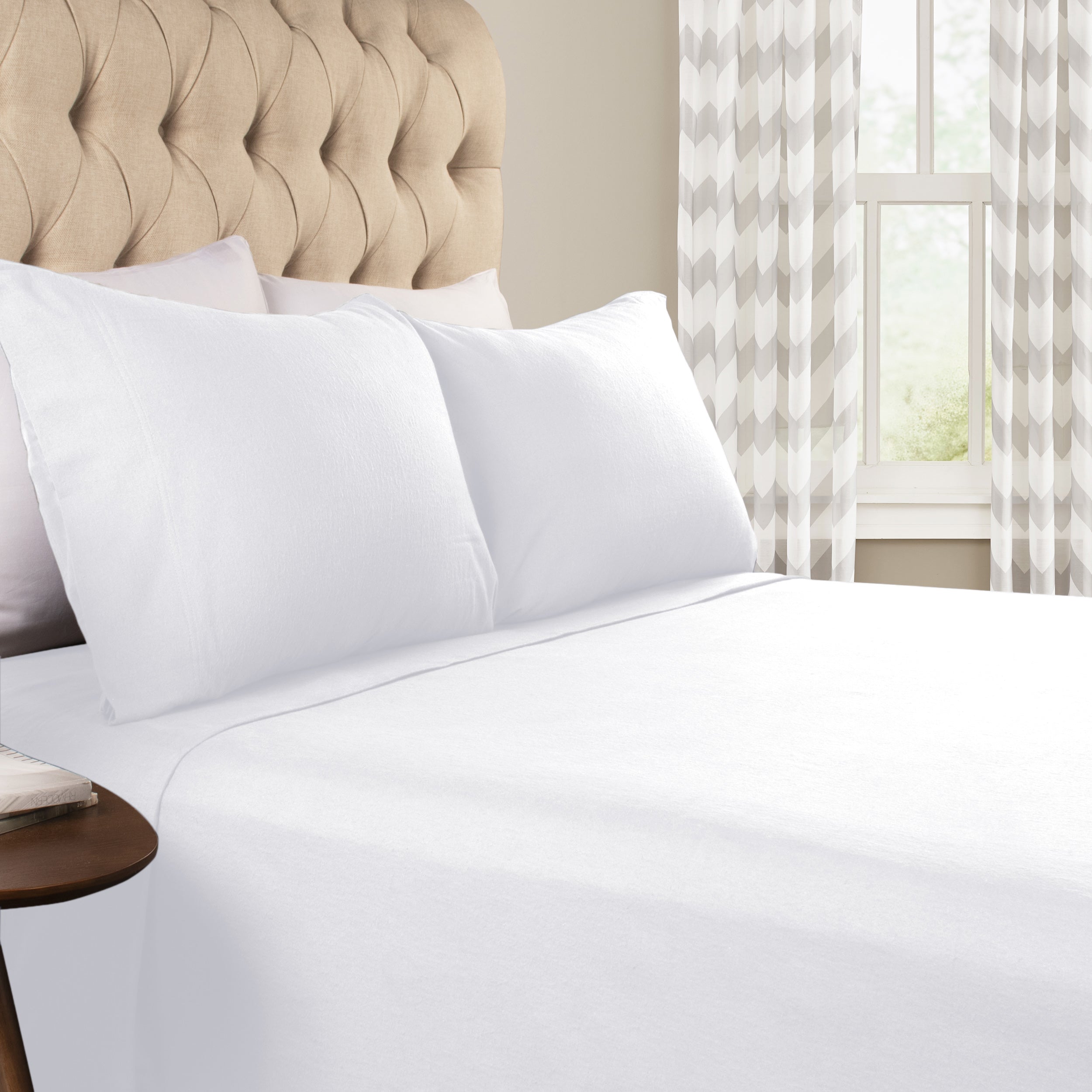 Premium Flannel Cotton Bed Sheet Set - Soft & Cozy Deep Pocket Fitted Sheets - Modern Solid Colors - Perfect for Winter Nights & Cold Weather Comfort