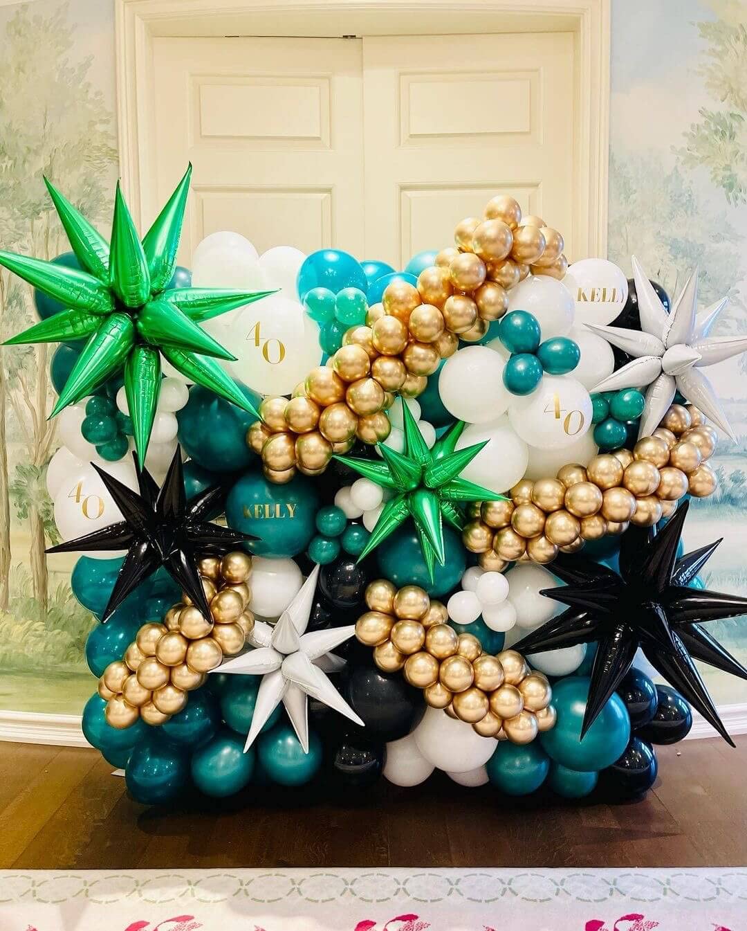 50 Pcs 26 Inch Green Foil Cone Star Balloons - 3D Starburst Mylar Balloons for Party Decorations, Christmas, Birthday & Wedding Supplies | Perfect for Indoor/Outdoor Events, Photo Backdrops & Celebration Decor