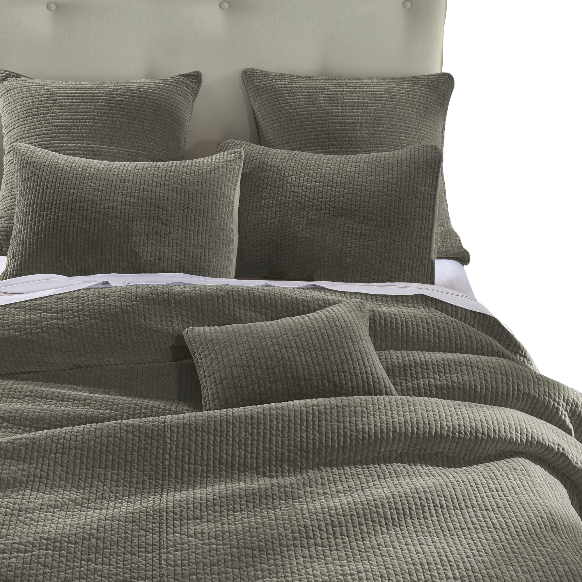 Premium Stonewashed Cotton Velvet 3-Piece Quilt Set with Pillow Shams - Queen Size, Solid Gray, Classic Traditional Bedding - Soft Lightweight Quilt & 2 Pillowcases for Cozy Bedroom Decor & Guest Room Luxury