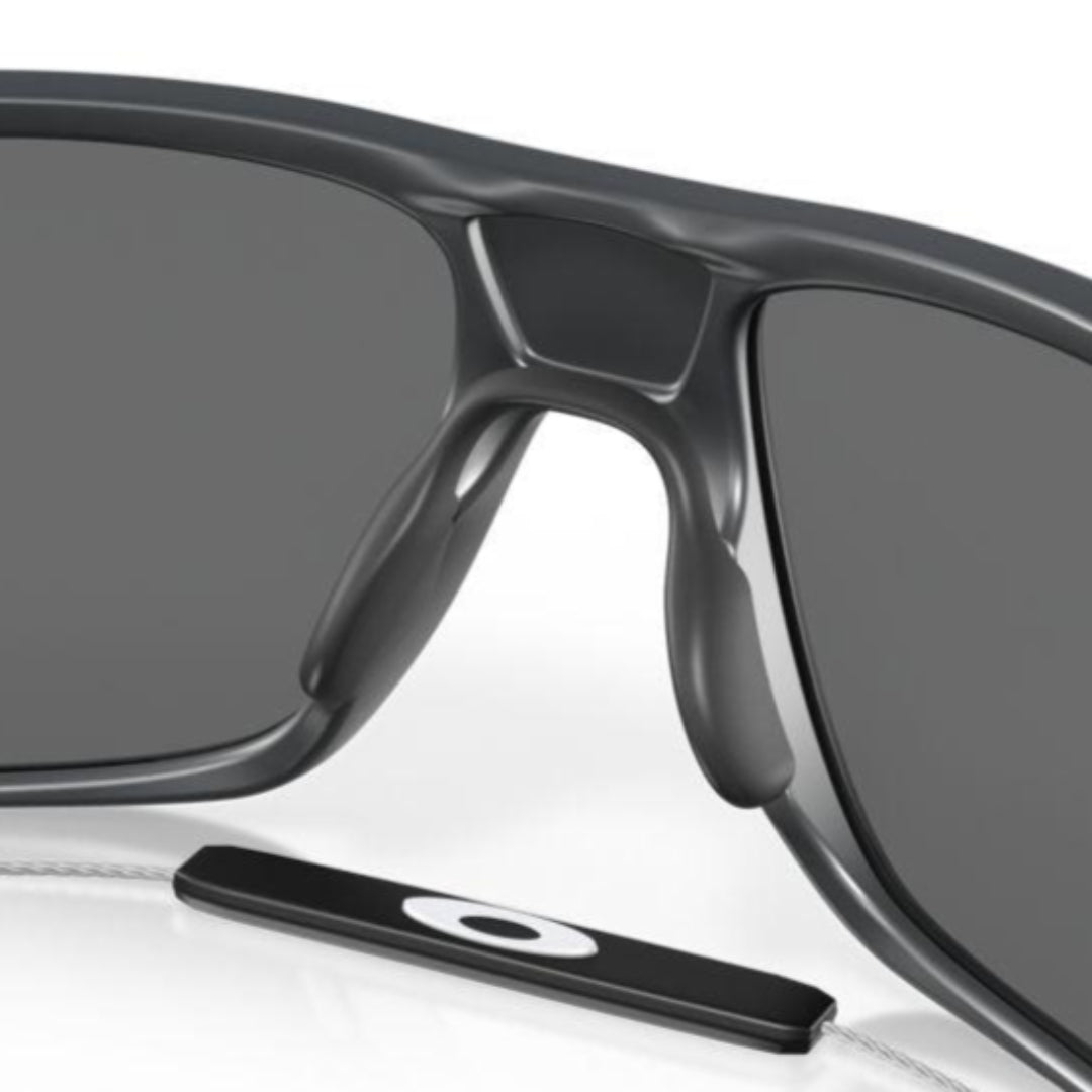 Oakley Split Shot Sunglasses Matte Carbon Frame with Prizm Black Lenses - Model 0OO9416 941602 - Perfect for Running, Cycling & Outdoor Sports