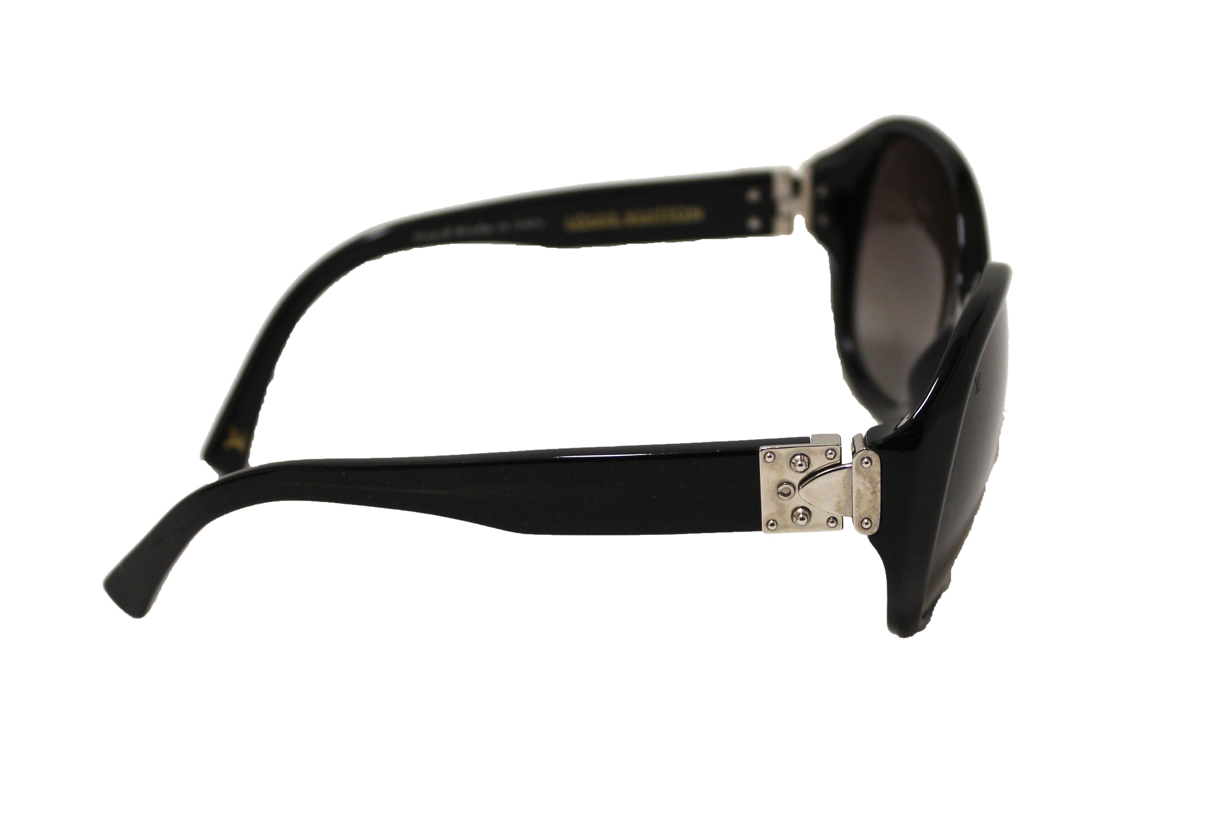 Authentic Louis Vuitton Black Speckling Oversized Soupcon Sunglasses for Women - Luxury Designer Shades with UV Protection - Perfect for Beach, Travel & Fashion Outfits