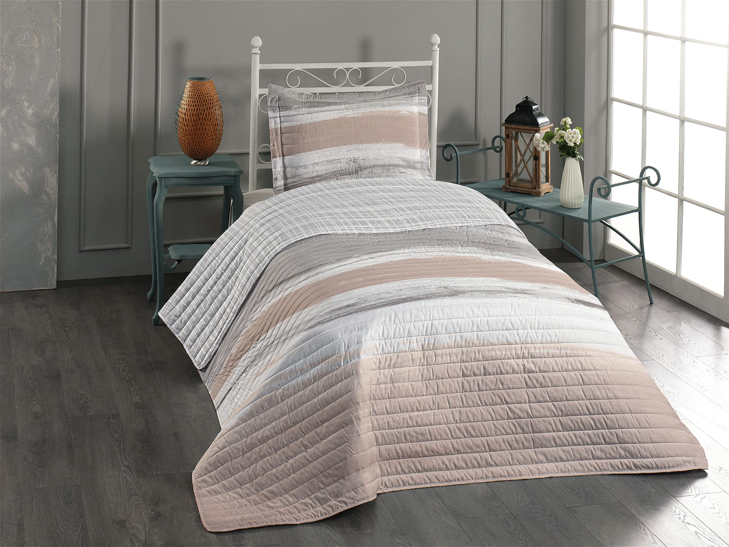 Ambesonne Grunge Reversible Bedspread Set - Watercolor Abstract Art Design with Brush Strokes, Microfiber Comforter & Pillow Shams, Twin Size in Warm Taupe Grey | Modern Bedroom Decor for Teens & Adults