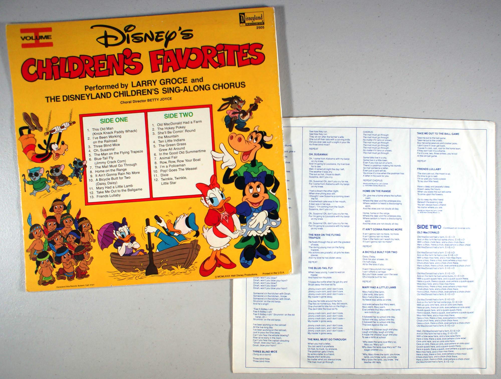 Disney's Children's Favorites Volume I - Classic Disney Songs Collection for Kids | Perfect for Bedtime, Road Trips & Family Sing-Alongs