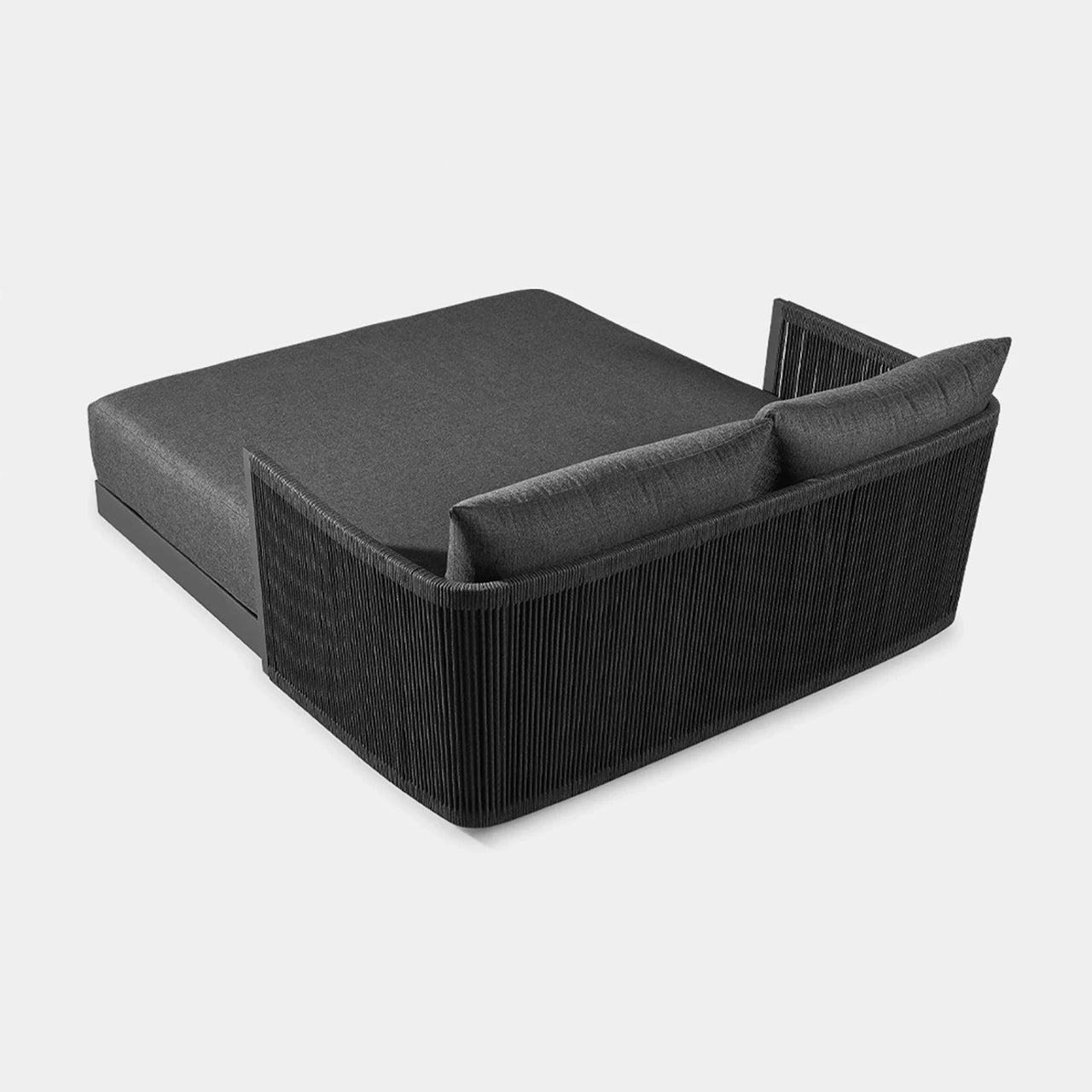 Antigua Outdoor Daybed - Waterproof Wicker Patio Lounge Bed for Poolside, Garden & Backyard Relaxation