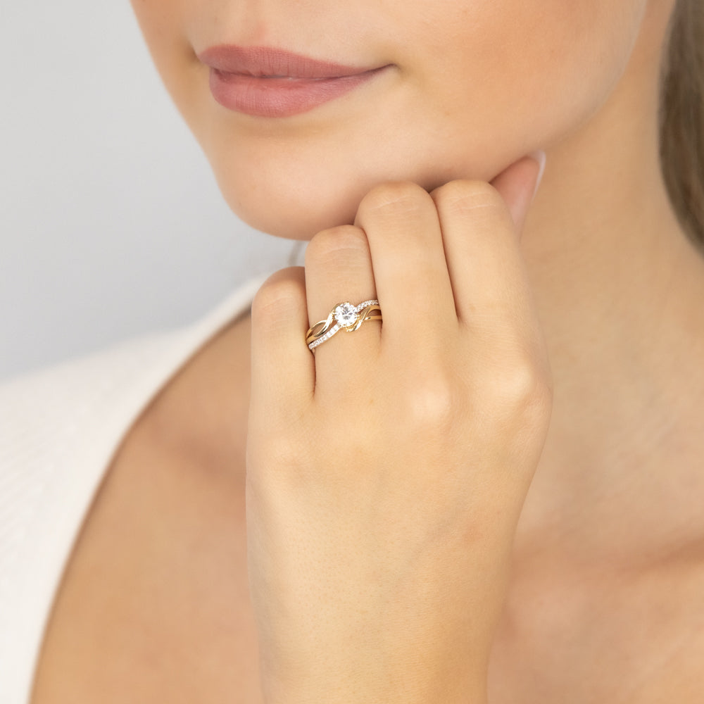 9ct Yellow Gold 19 Cubic Zirconia Ring for Women - Elegant Fashion Jewelry Gift for Anniversary, Engagement & Special Occasions