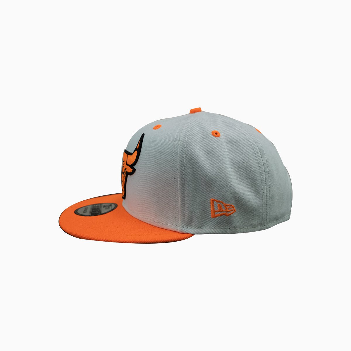 Chicago Bulls 6X NBA World Champions Snapback Hat - Official 9Fifty Adjustable Cap for Basketball Fans & Streetwear Fashion