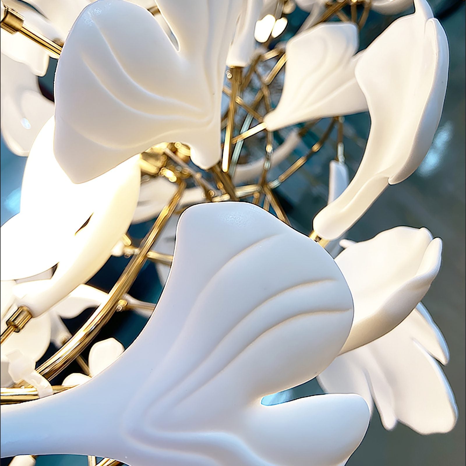 Elegant Ginkgo Leaf Chandelier - Handcrafted Bohemian Style Ceiling Light Fixture for Dining Room, Living Room & Bedroom Decor
