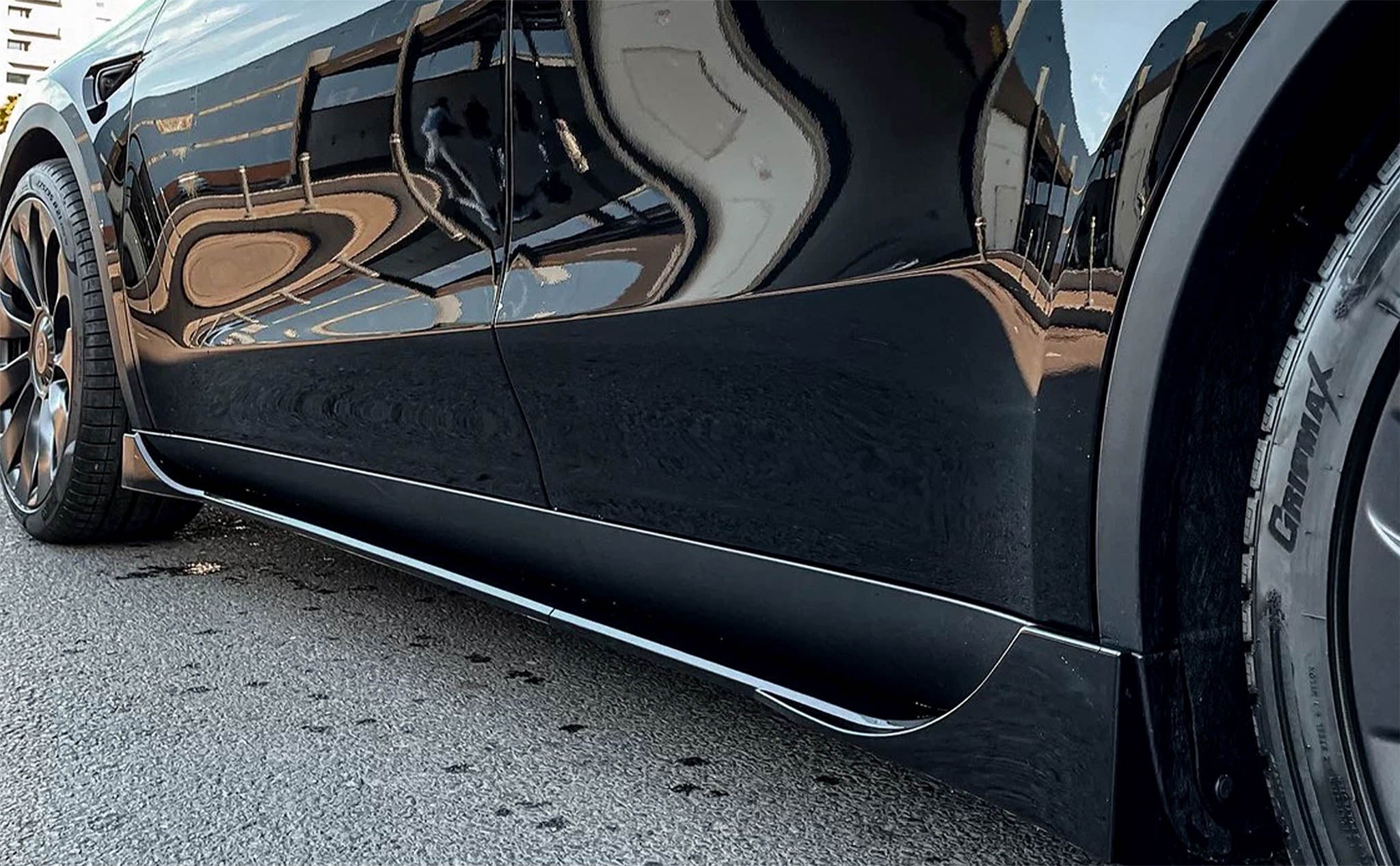 2017-2024 Tesla Model 3 Side Skirts - ABS Plastic Car Body Kit for Enhanced Aerodynamics & Sporty Style | Perfect for Street Racing & Car Shows