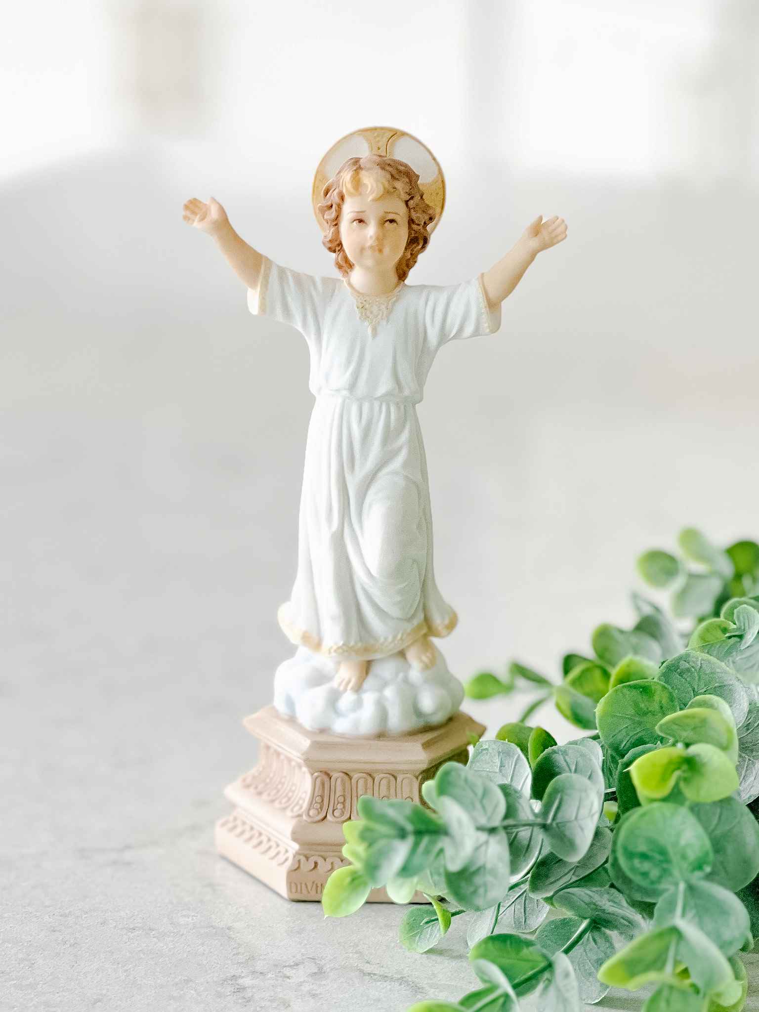 Divine Baby Jesus Statue - Handcrafted Religious Figurine for Home Altar, Christmas Decor, and Catholic Gifts
