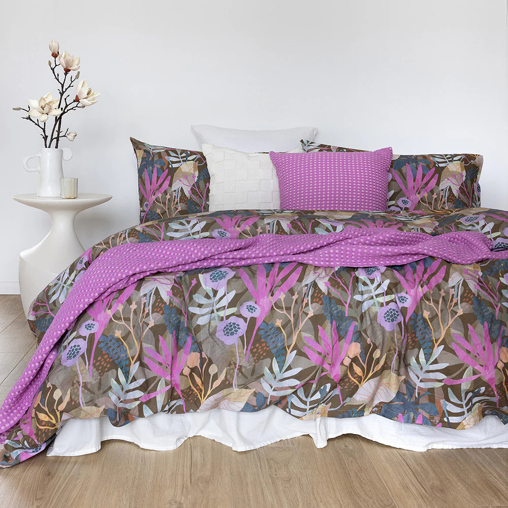 Bambury Hana Reversible Duvet Cover Set - Soft & Breathable Bedding Set for Queen Size - Perfect for Master Bedroom, Guest Room & Cozy Home Decor