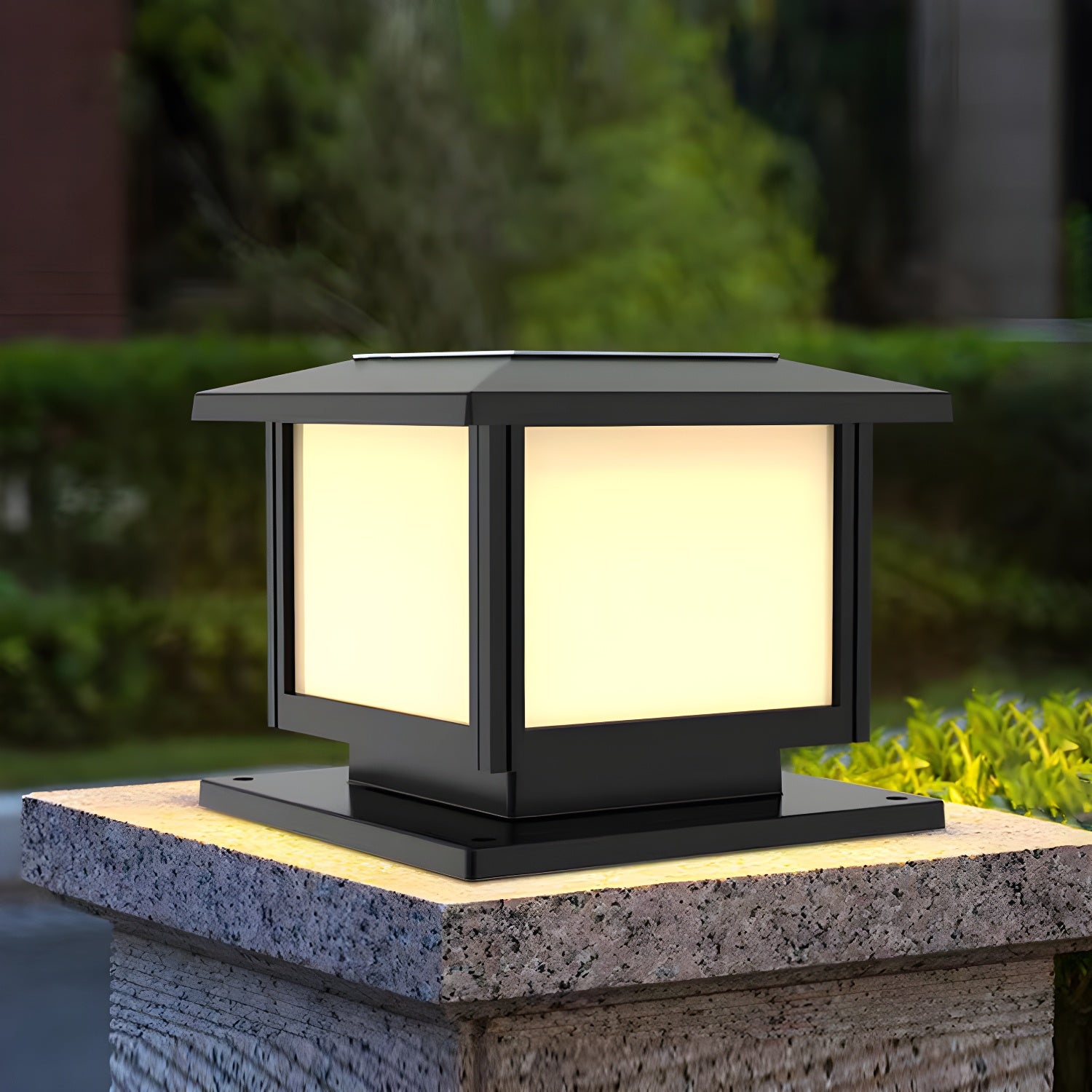 Cassian Solar Post Outdoor Light - Waterproof LED Garden Lights for Driveway, Pathway, Yard & Patio - Energy Efficient Solar Powered Landscape Lighting for Home & Garden Decor
