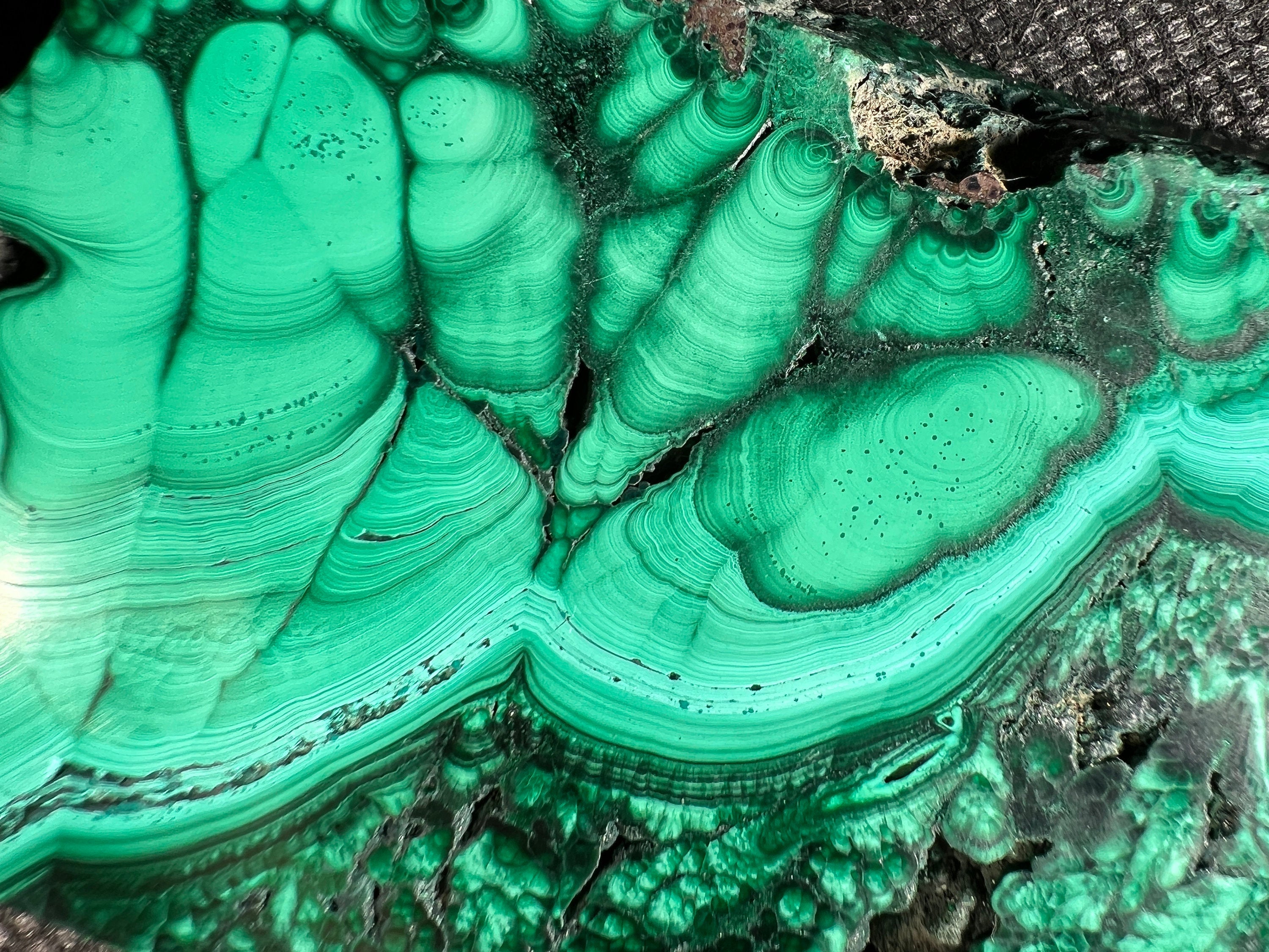 Premium Malachite Crystal Slab - Natural Green Malachite Stone for Jewelry Making, Healing Crystals, Unique Spiritual Gift & Home Decor | Perfect for Meditation, Reiki, Crystal Grids & DIY Crafts