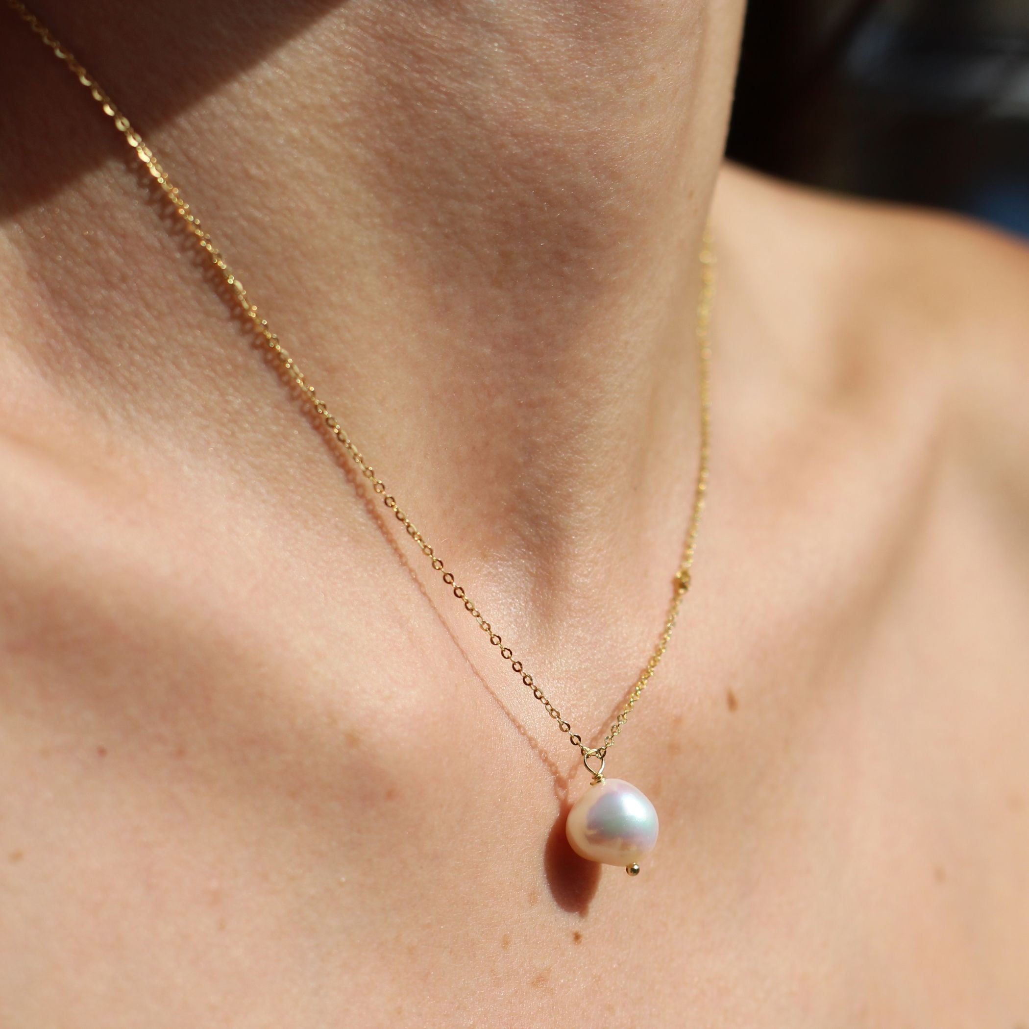 Celestial Droplet Pearl Gold Necklace for Women - Elegant 18K Gold Plated Pendant Necklace Jewelry Gift for Her - Perfect for Weddings, Anniversaries & Special Occasions