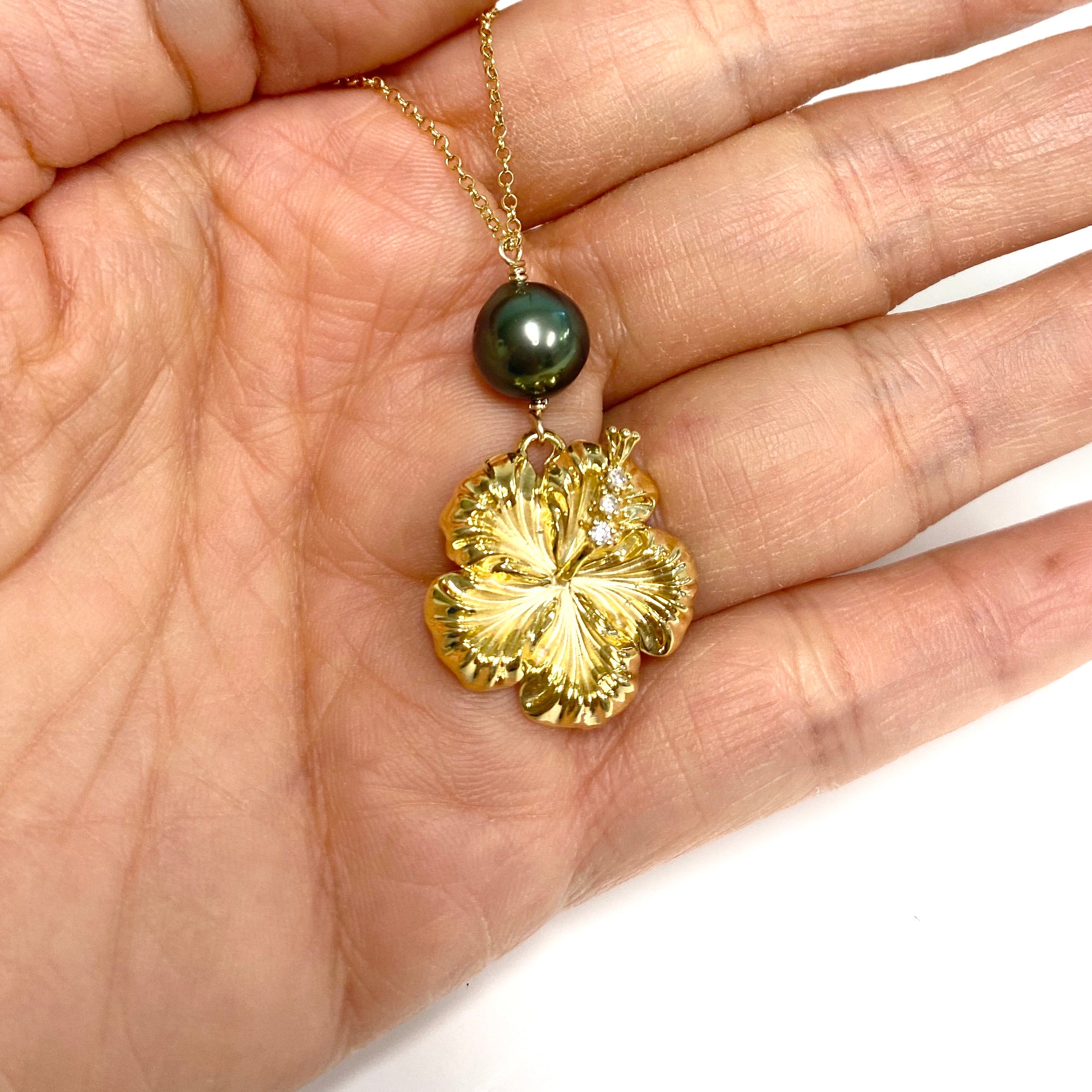 Exquisite Tahitian Pearl Hibiscus Pendant Necklace (N345) - Elegant Hawaiian Jewelry for Women, Perfect for Weddings, Parties & Special Occasions