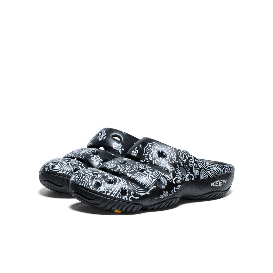 Men's Yogui Arts Clog x Hide and Seek | H&S Black Slip-On Shoes - Comfortable House Slippers for Indoor & Outdoor Wear