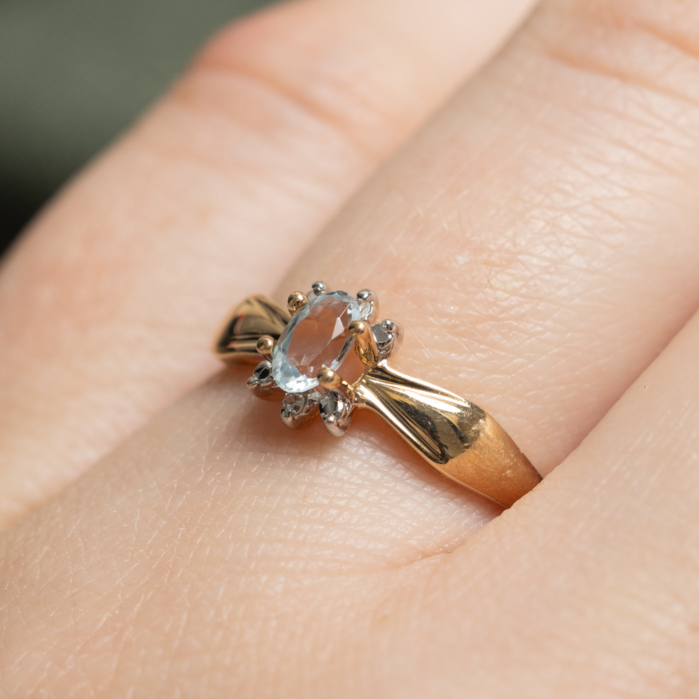 Exquisite 0.28ct Topaz & 0.006ct Diamond Floral Petal Ring - Size 6.25 - Elegant Women's Jewelry for Weddings, Anniversaries & Special Occasions