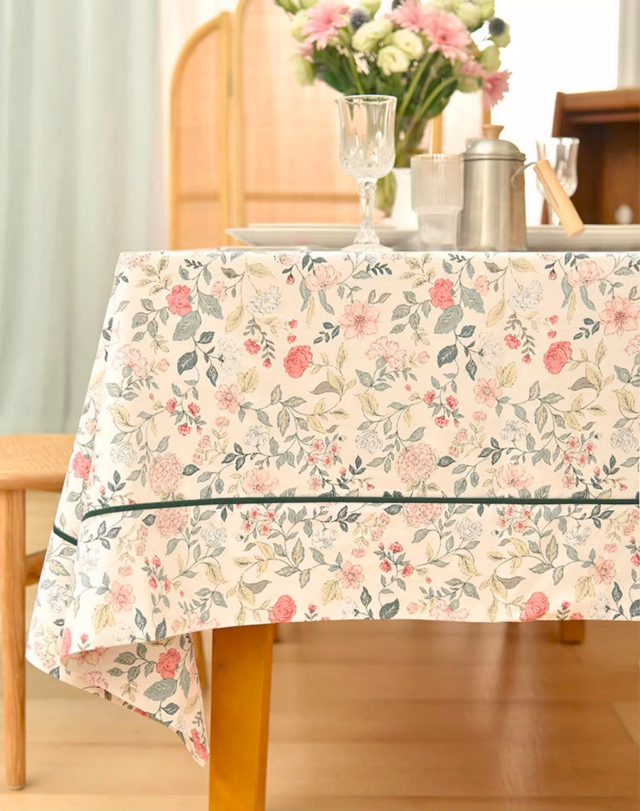 Rustic Farmhouse Tablecloth - Large Rectangle & Square Table Cover for Kitchen, Dining Room, Round Table | Perfect for Farmhouse Decor, Dinner Parties, and Holiday Gatherings