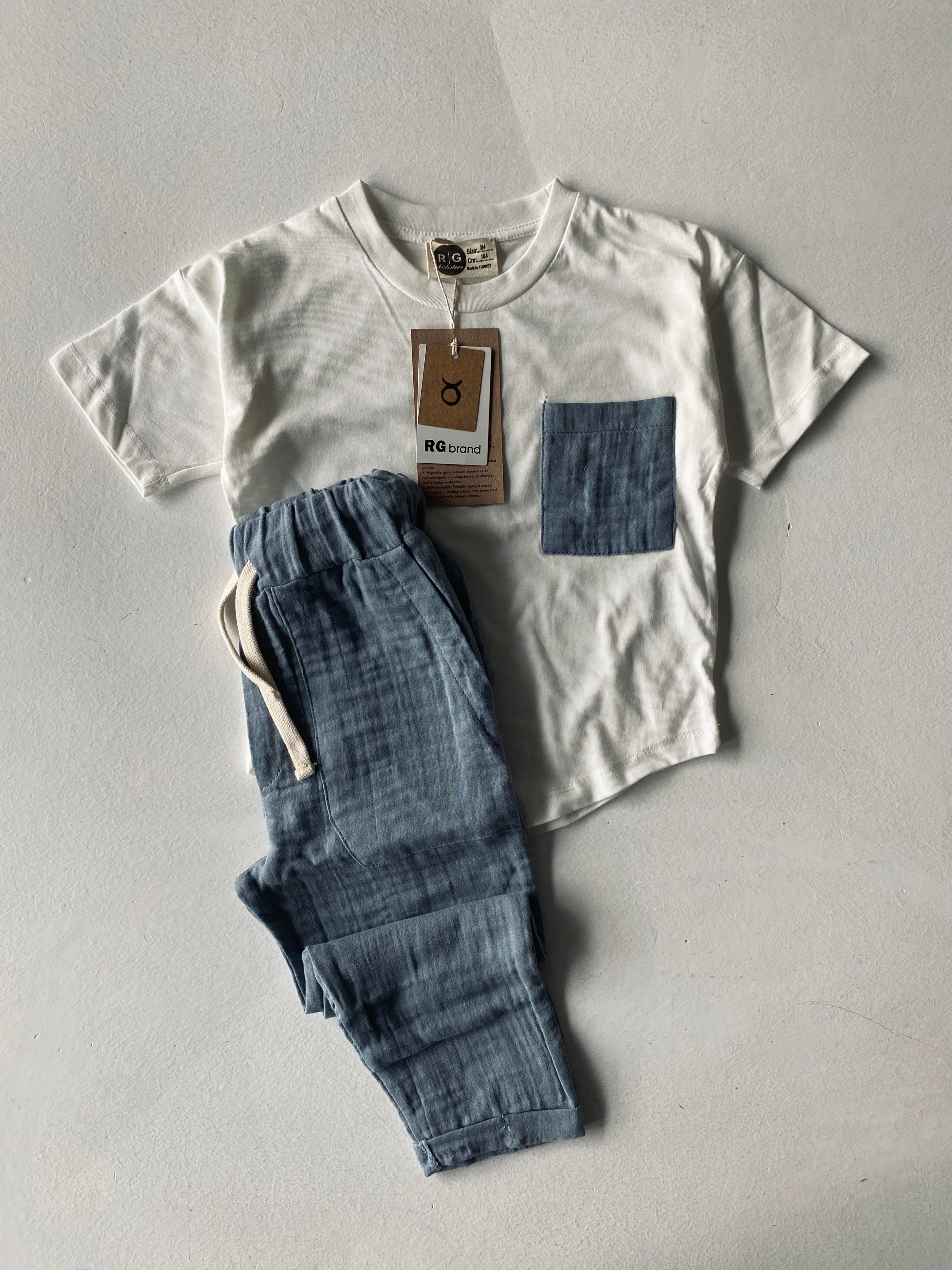Organic Cotton Muslin Baby T-Shirt Set - Soft & Breathable Infant Clothes for Newborns & Toddlers - Perfect for Playtime, Daycare & Family Outings