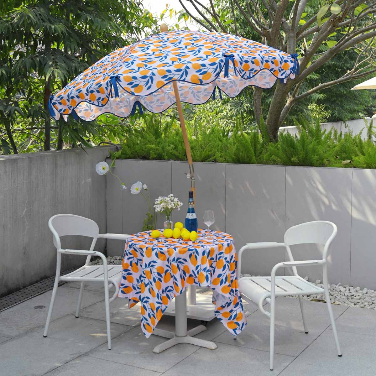 Waterproof Round Tablecloth 43 x 57 Inches - Durable Picnic Blanket for Outdoor Dining, Parties, and Camping | TheLAShop