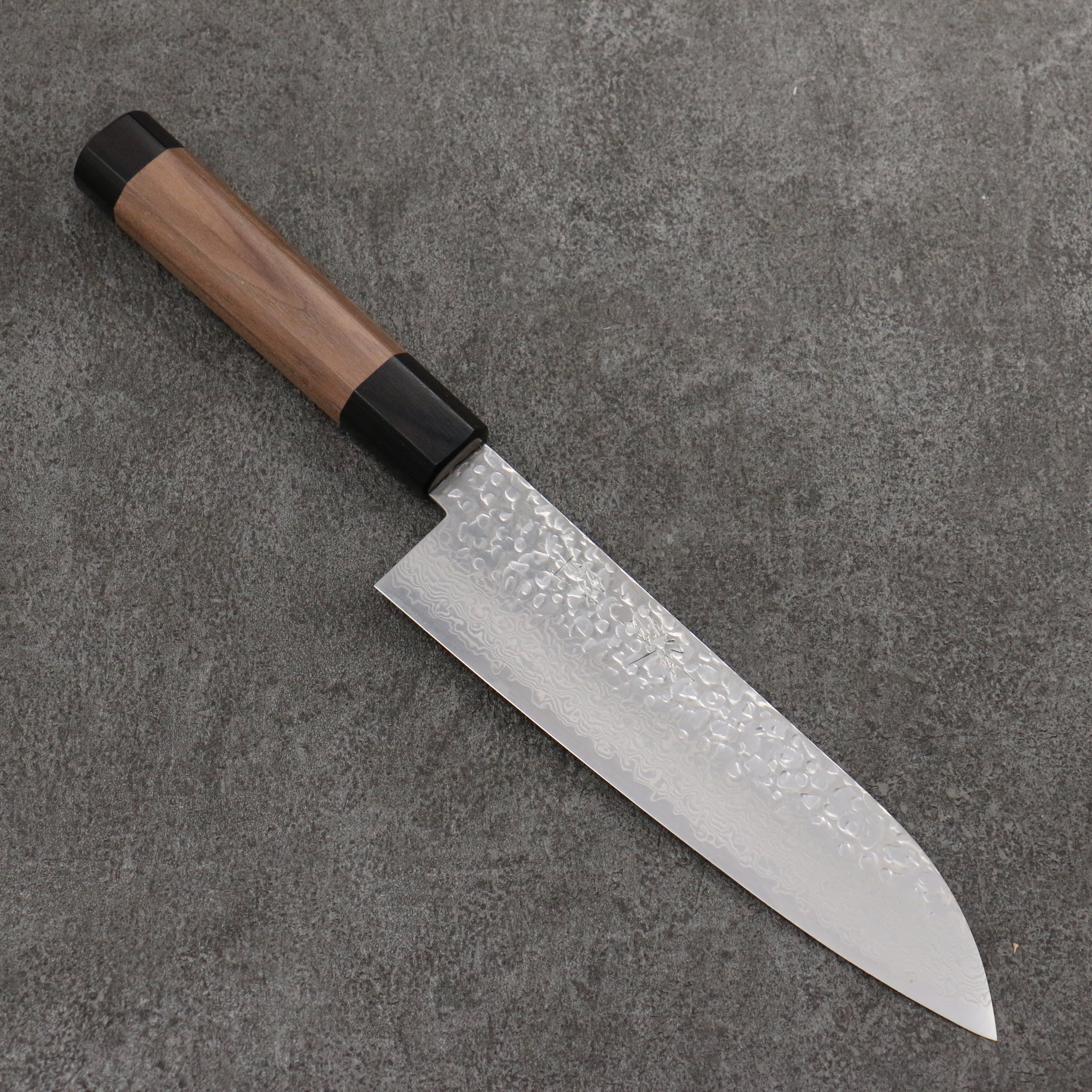 Premium Seisuke Silver Steel No.3 Hammered Damascus Santoku Knife 180mm - Walnut & Double Black Pakkawood Handle - Perfect for Slicing, Dicing & Chopping Vegetables, Meat & Fish