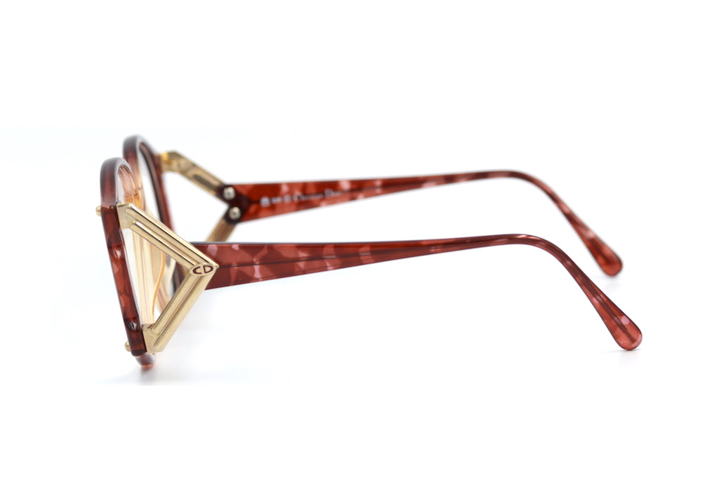 Christian Dior 2575 30 Sunglasses - Luxury Designer Shades for Women, UV Protection & Fashion Statement | Perfect for Beach, Driving & Outdoor Activities