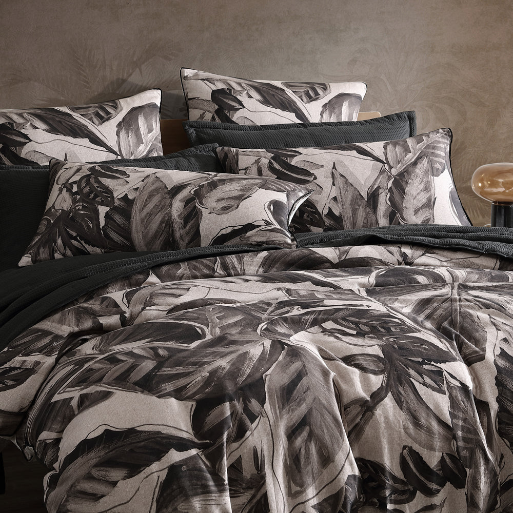 Elio Black Quilt Cover Set King Size - Soft Luxury Bedding Set for Master Bedroom - Perfect for Home Decor & Cozy Sleep