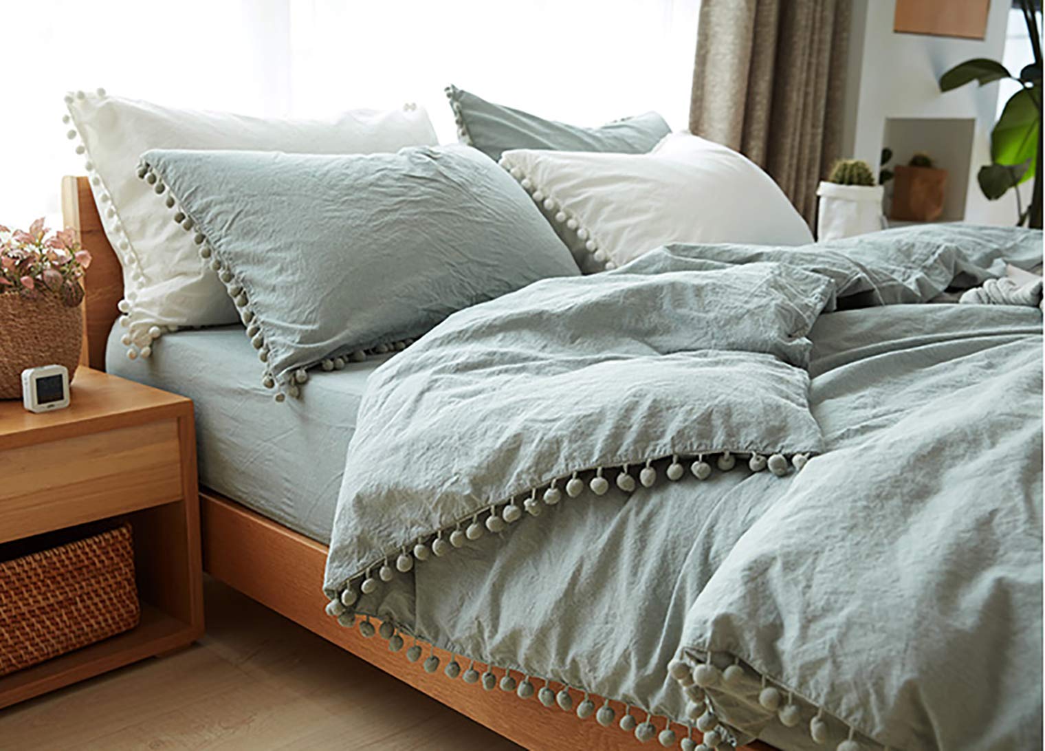 TanNicoor Pom Fringe Duvet Cover Set - 3 Piece Ultra Soft Washed Cotton Bedding Set with Zipper Closure, Modern Style Comforter Cover for Queen Size Bed (Green) | Perfect for Bohemian & Farmhouse Bedroom Decor