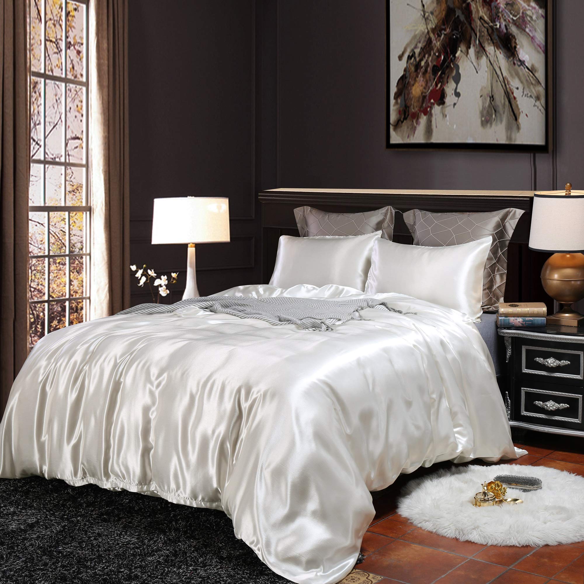 Premium Silky Satin Duvet Cover Set - Ultra Soft Hotel Quality Comforter Cover with Button Closure & Corner Ties - Twin/Twin XL Size - White Luxury Bedding - Perfect for Master Bedroom, Guest Room & Airbnb Styling