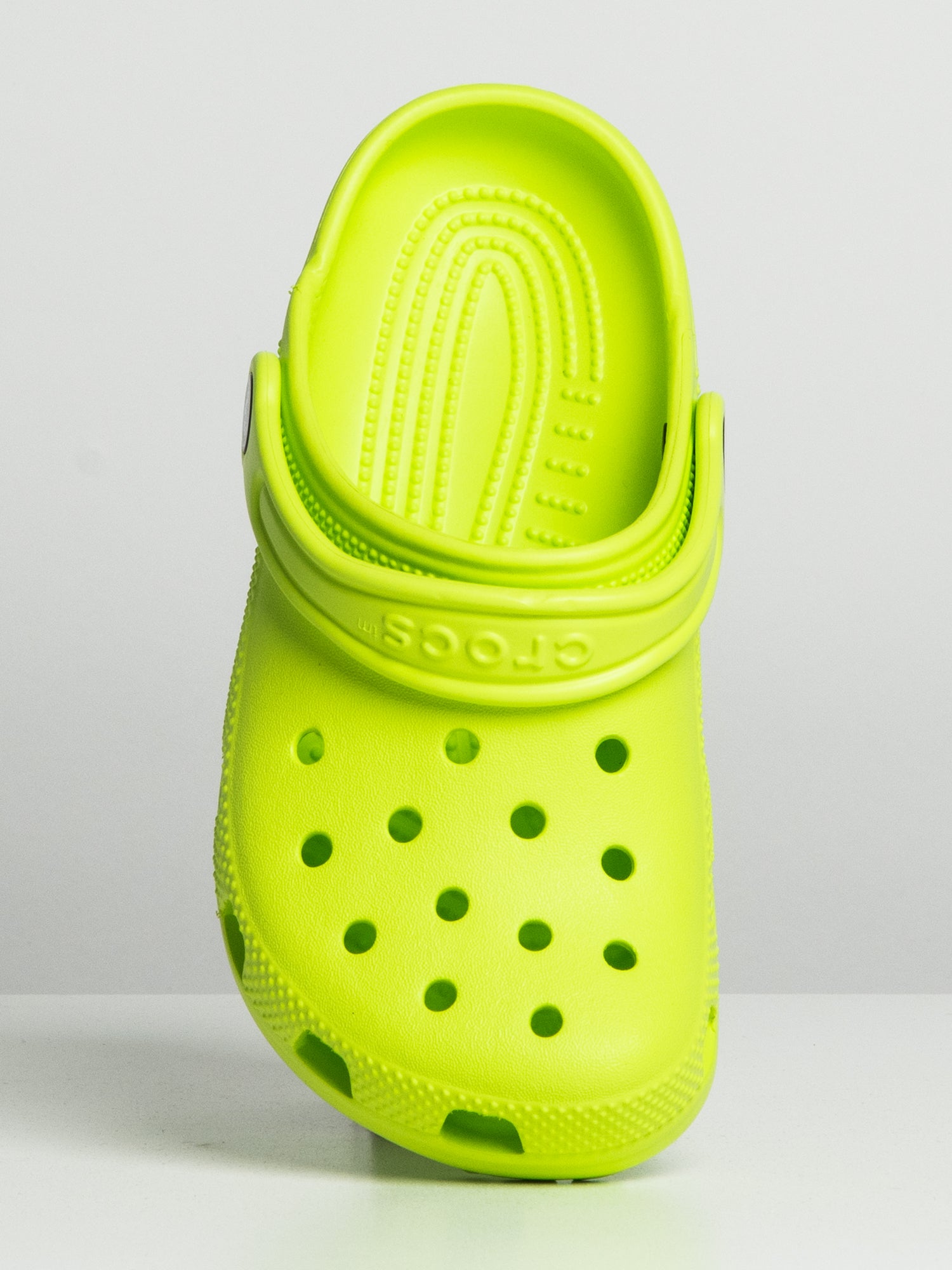 Crocs Classic Clog Kids - Comfortable & Lightweight Water Shoes for Boys & Girls - Perfect for Beach, Pool, and Outdoor Play