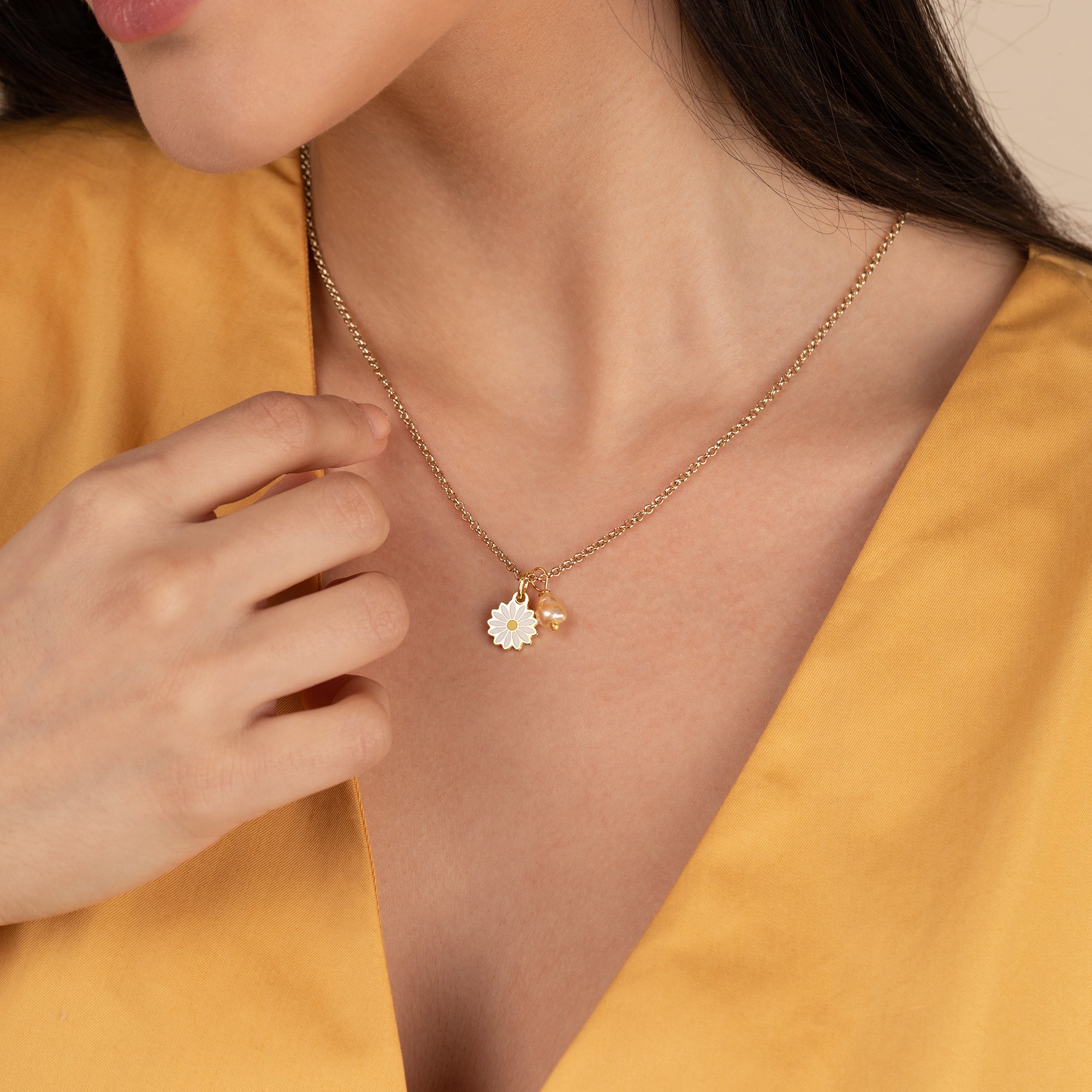 Elegant Daisy & Pearl Duo Charm Necklace for Women - Perfect for Weddings, Anniversaries, and Special Occasions