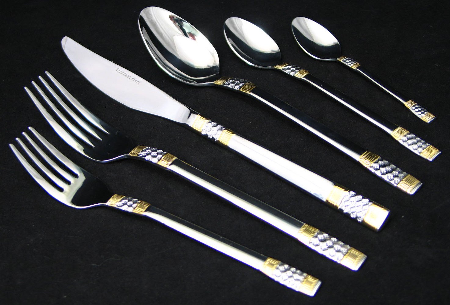 Luxor 75-Piece Flatware Set - Premium 18/10 Stainless Steel Silverware with 24K Gold Accents - 12-Person Dining Set with Wooden Storage Case - Elegant Tableware for Formal Dinners, Weddings & Holiday Entertaining