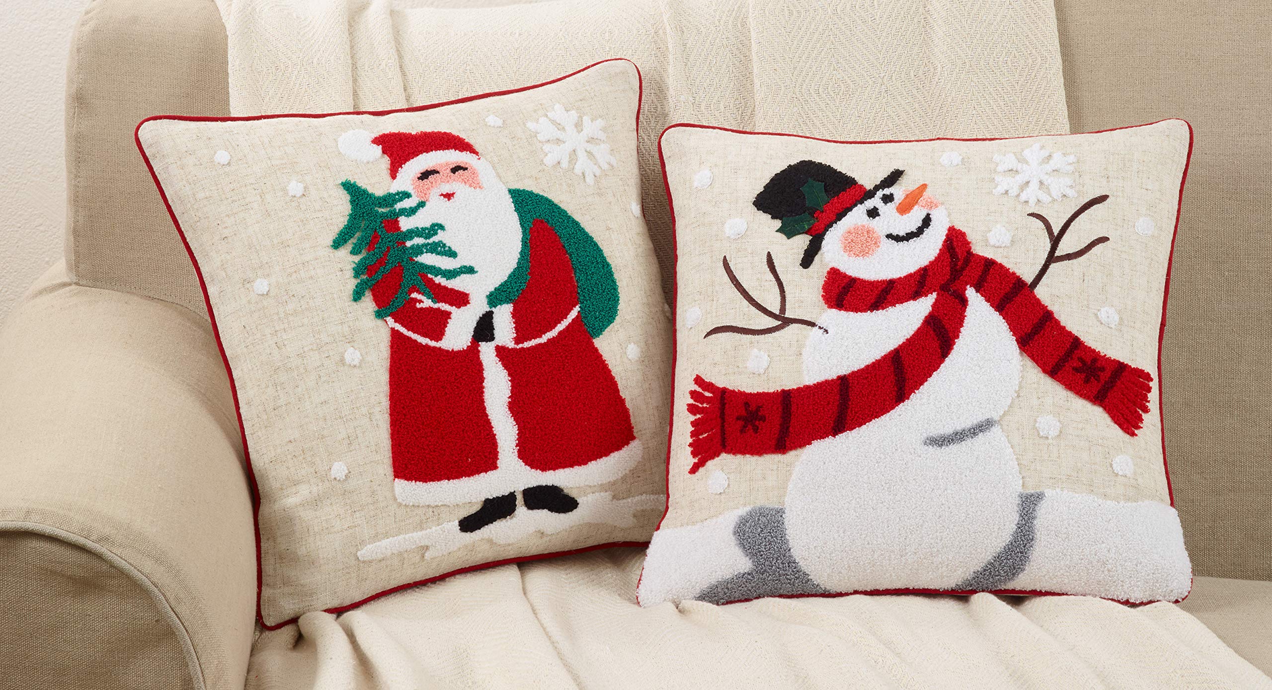 SARO LIFESTYLE Christmas Decorative Throw Pillow - Soft Polyester Linen Blend with Festive Snowman Design & Down Alternative Filling - Perfect for Holiday Home Decor, Sofa, Bed, and Cozy Winter Nights