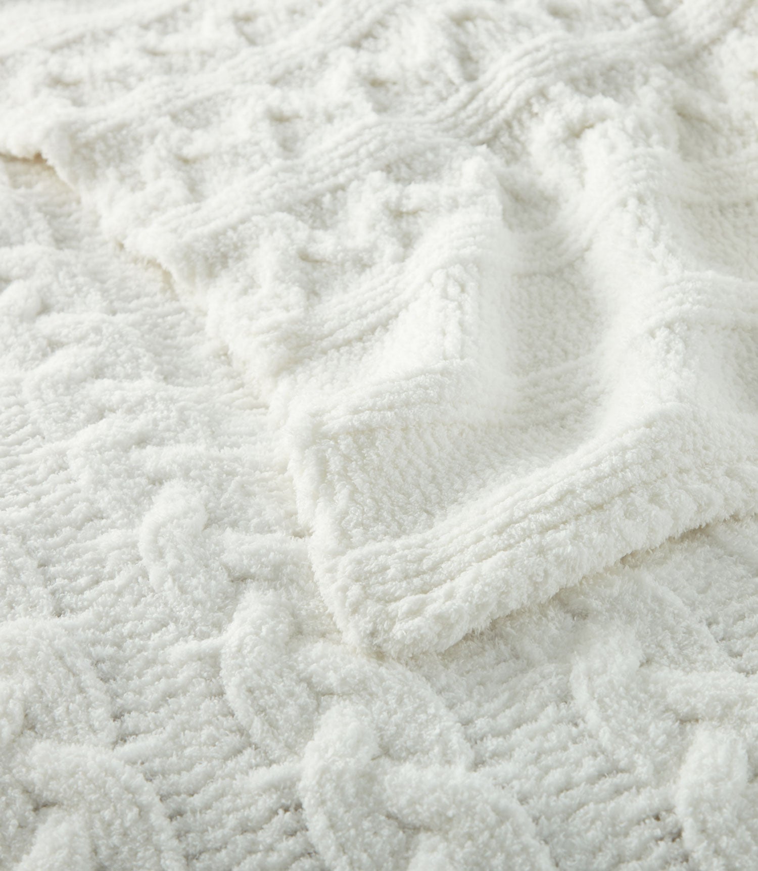 Soft & Cozy Knit Throw Blanket - Ultra Plush Warm Fleece Blanket for Couch, Bed & Sofa - Perfect for Winter Nights, Movie Time & Home Decor